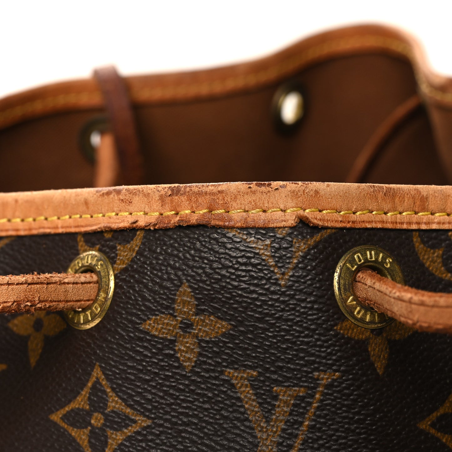 Monogram Noe