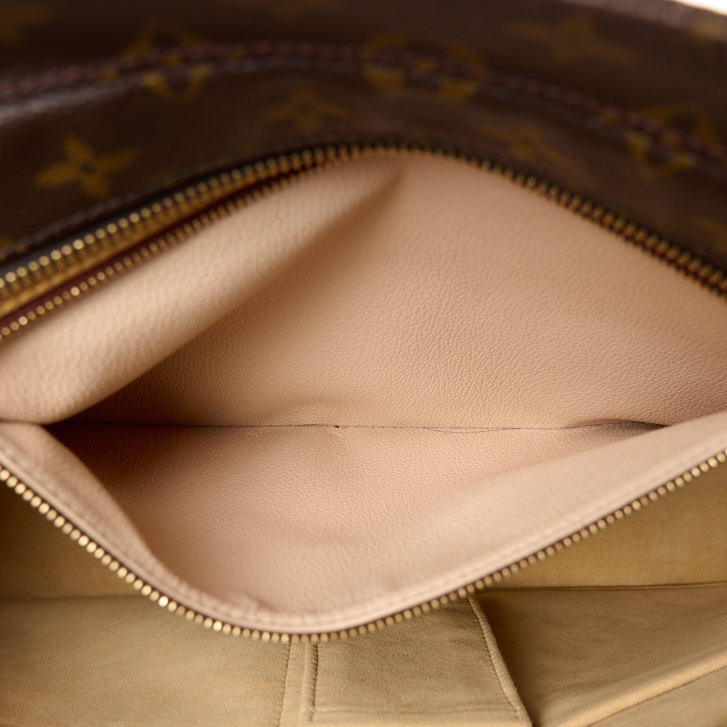 Louis Vuitton Monogram Luco 5 of 14