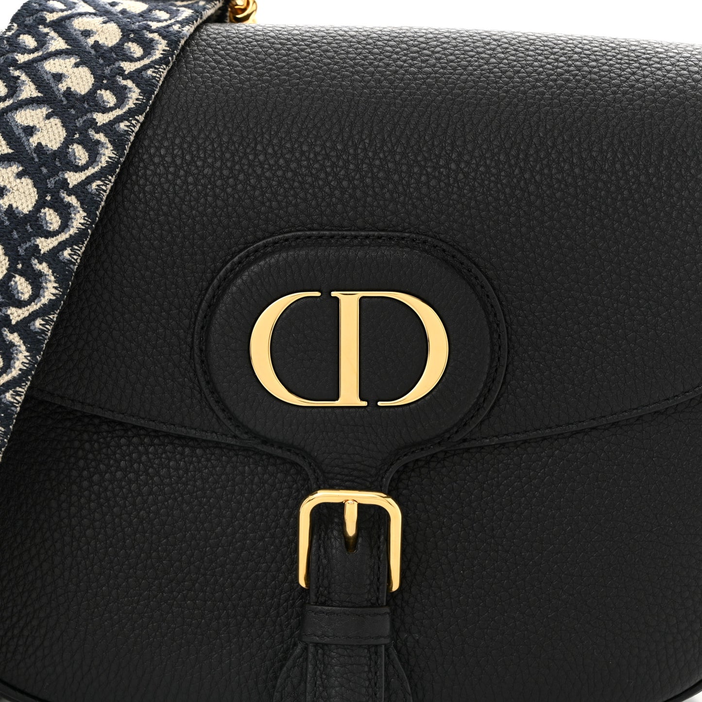 Grained Calfskin Large Bobby Flap Black