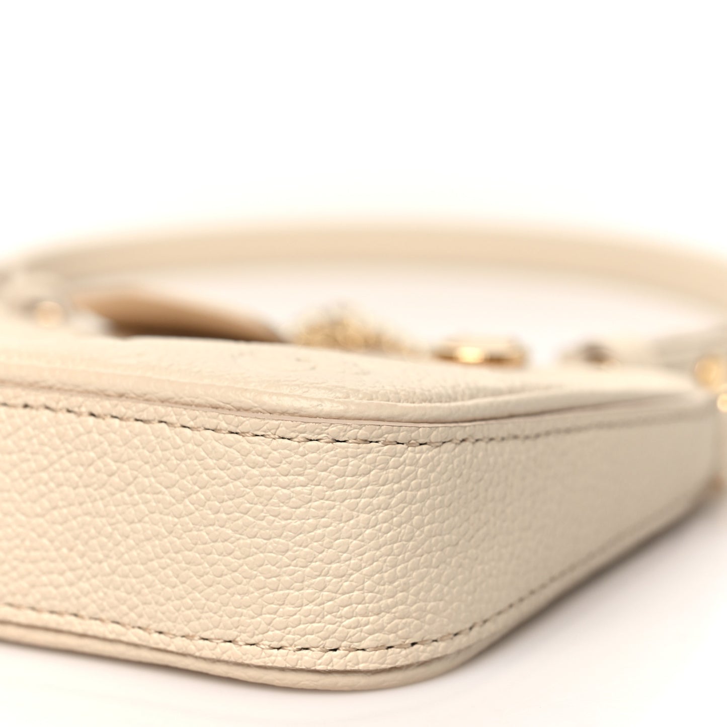 Empreinte Easy Pouch On Strap Cream
