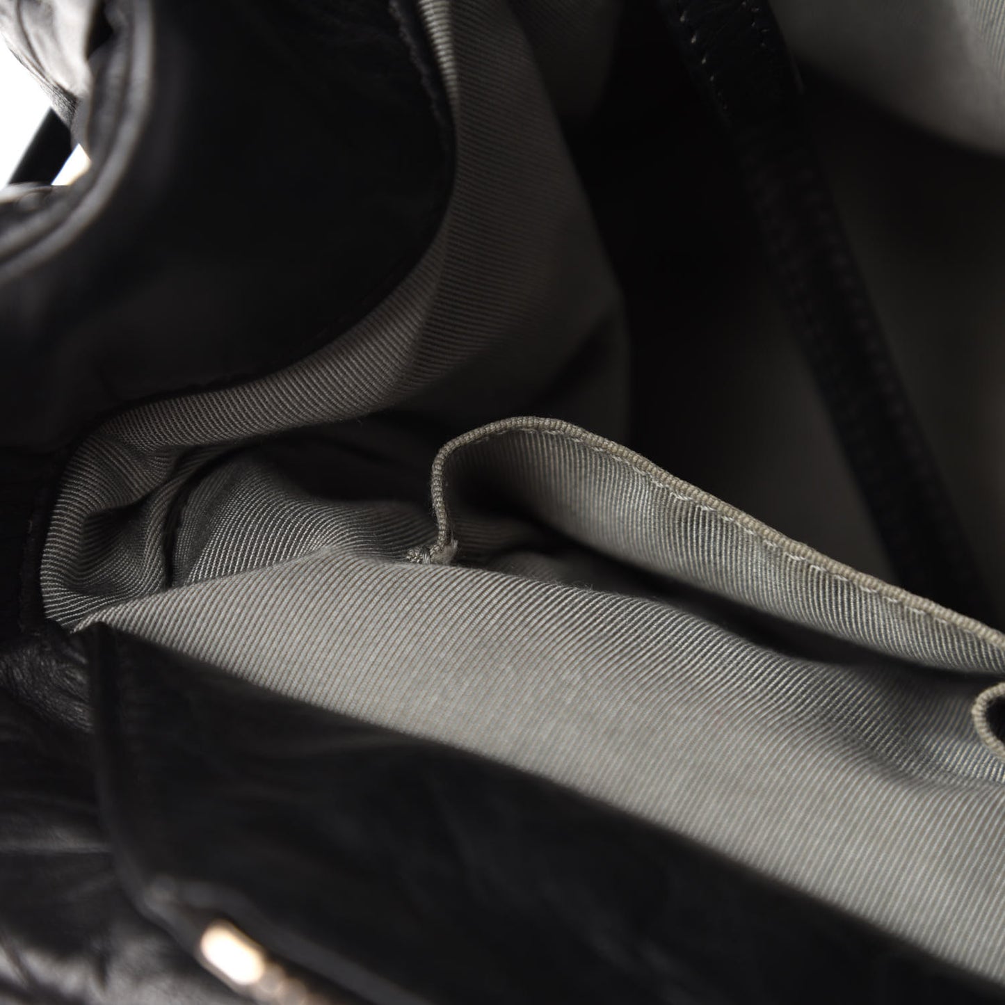 Calfskin Ultra Stitch Tote Black