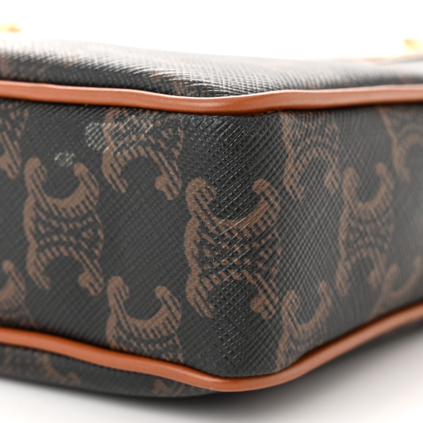 Triomphe Canvas Calfskin Medium Patapans Tan