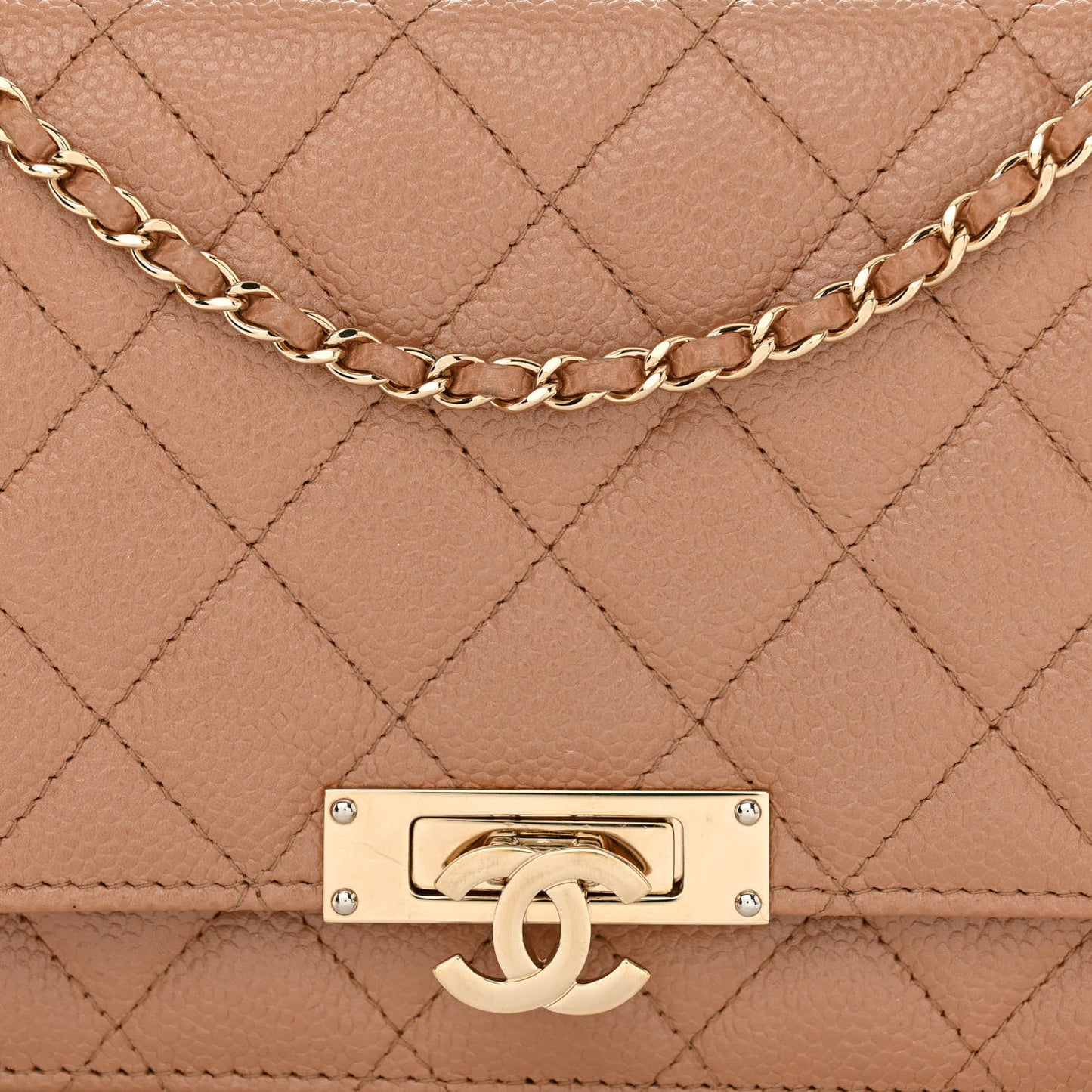 Caviar Quilted Golden Class Wallet On Chain WOC Beige
