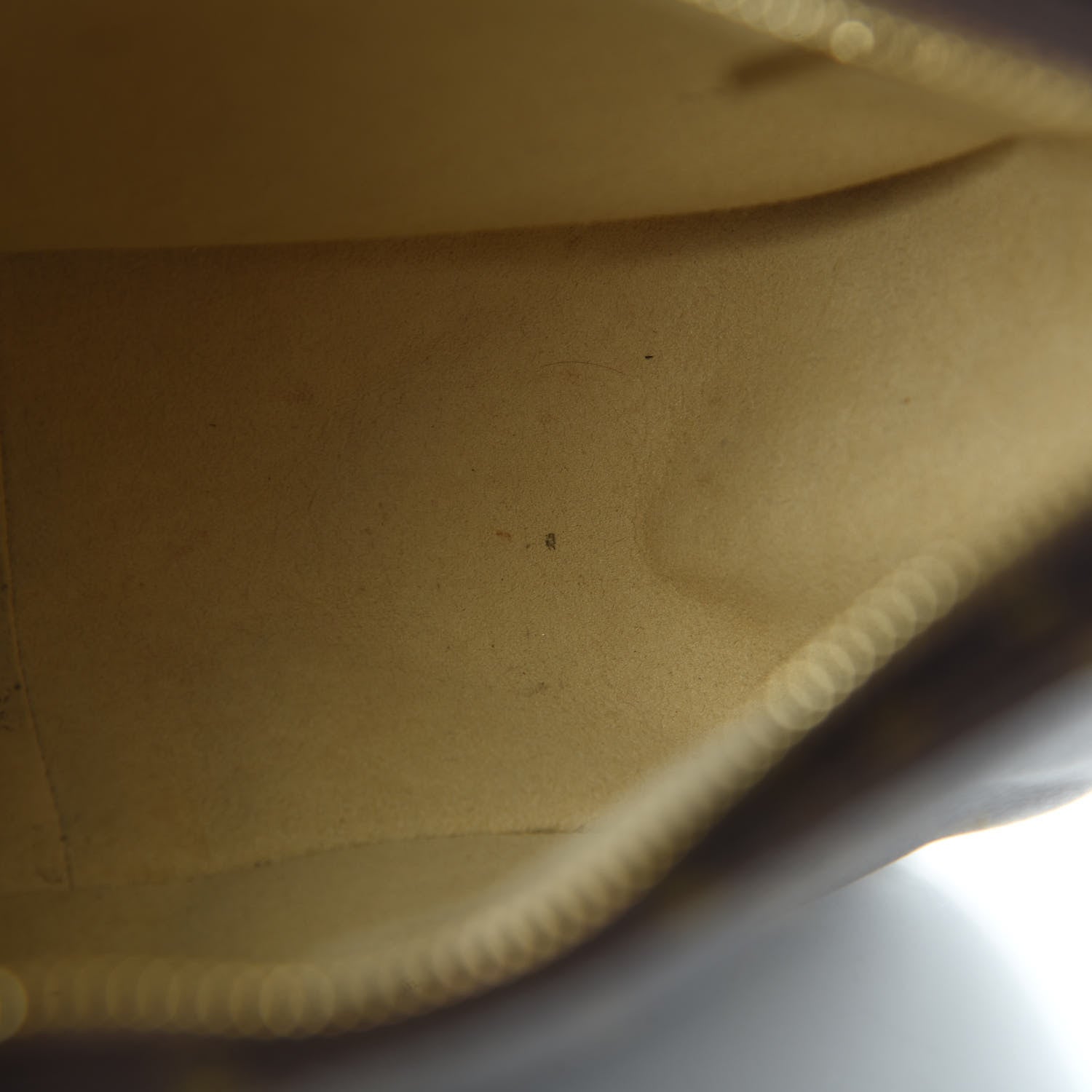 Louis Vuitton Monogram Looping MM 12 of 17