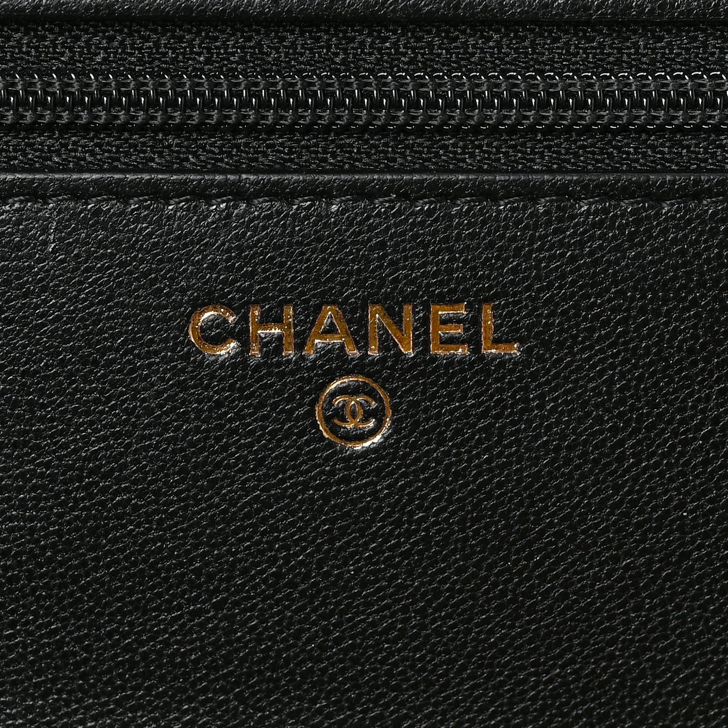 Lambskin Quilted Infinity Wallet On Chain WOC Black