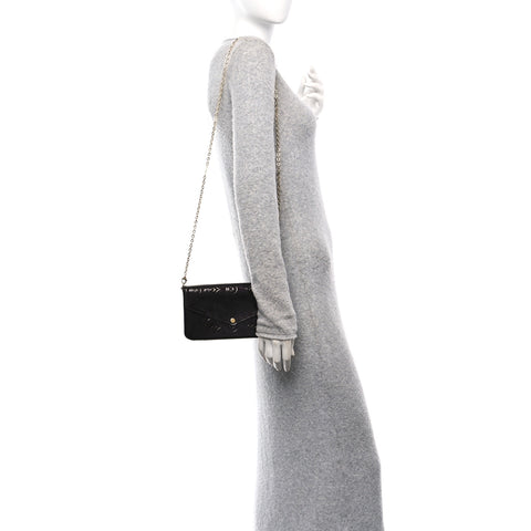 Vernis Pochette Felicie Chain Wallet Amarante