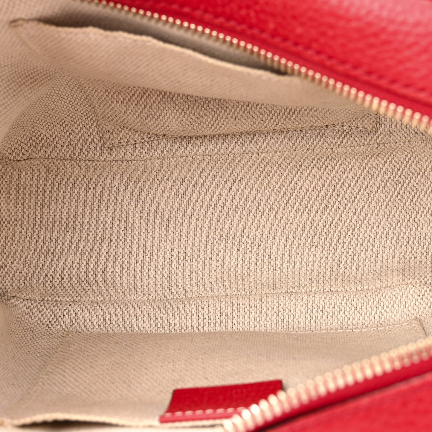 Pebbled Calfskin Small Soho Disco Bag Tabasco Red