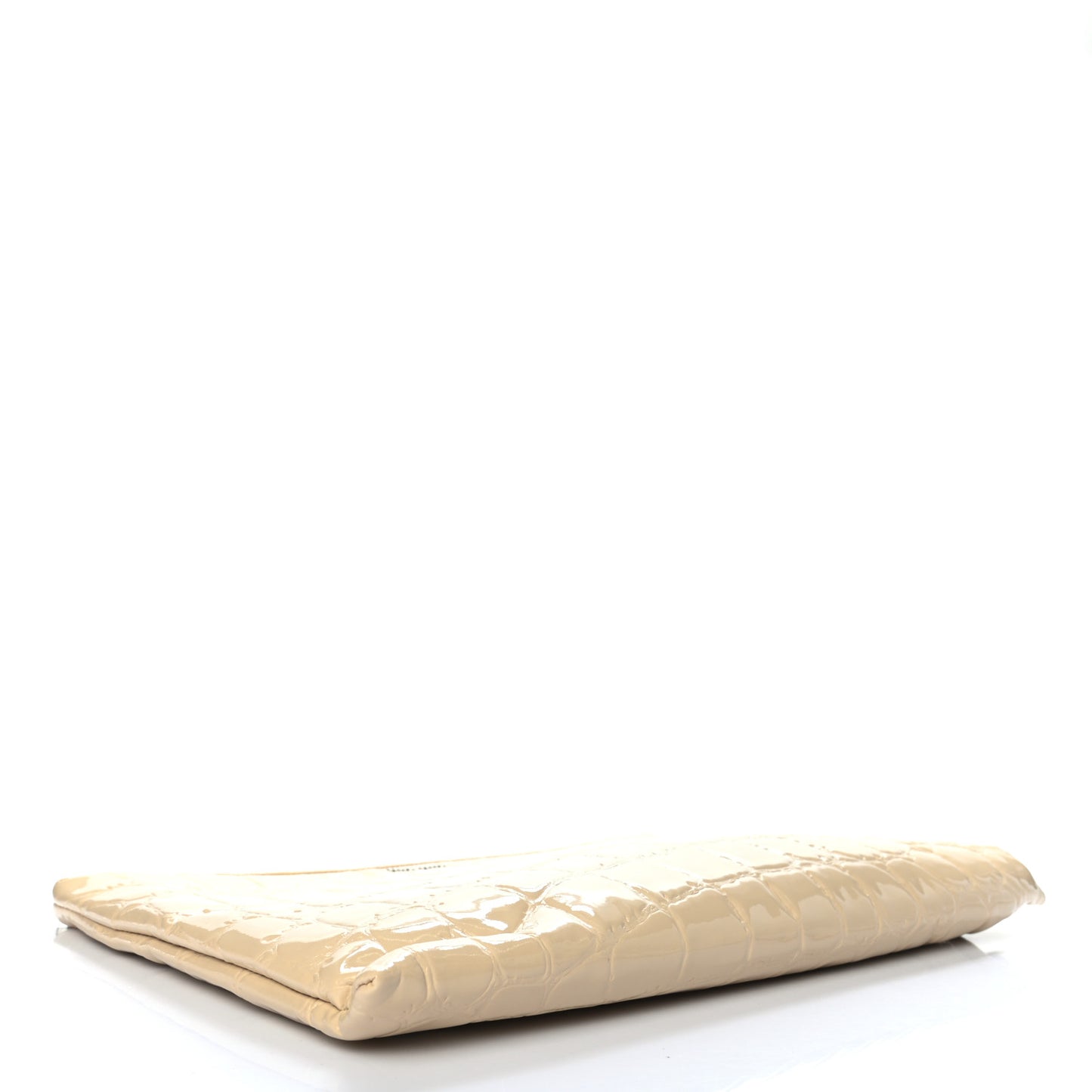 Vernice Alligator Embossed Clutch Sabbia
