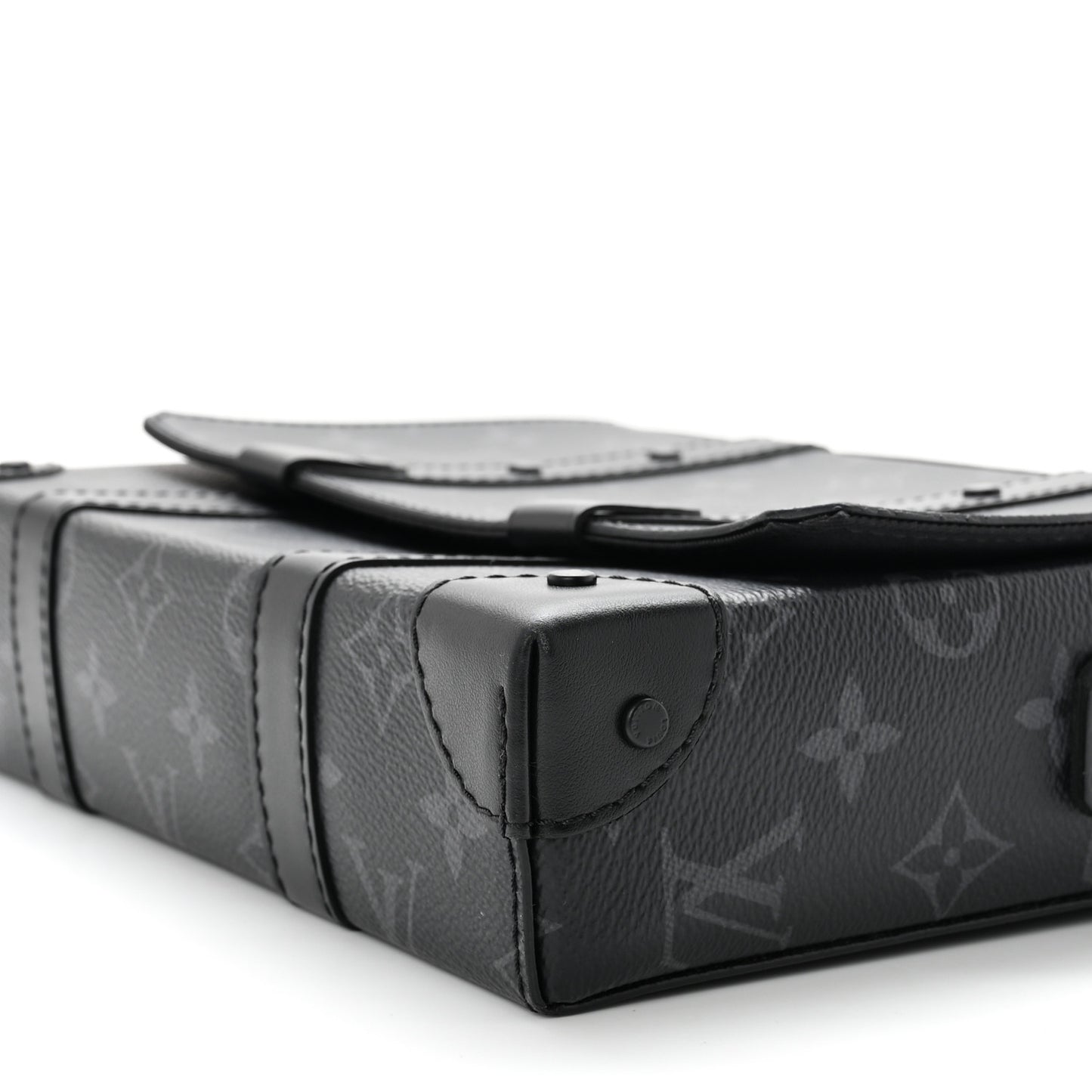 Monogram Eclipse Trunk Messenger