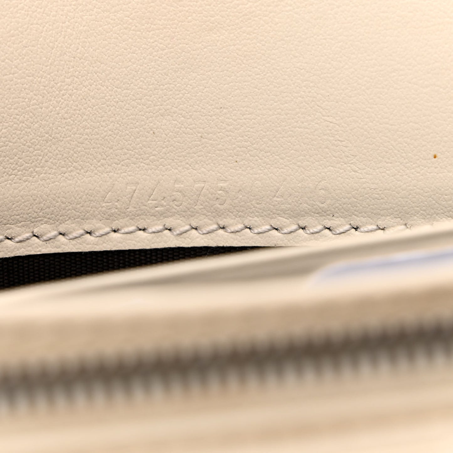 Calfskin Matelasse GG Marmont Chain Wallet Mystic White