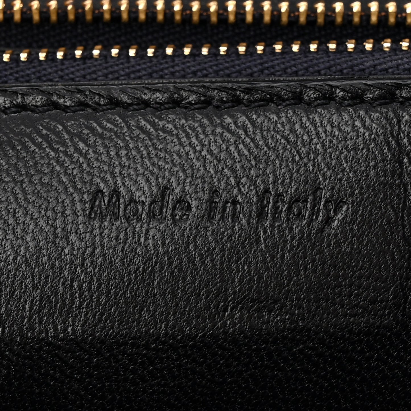 Box Calfskin Medium Classic Box Flap Bag Navy