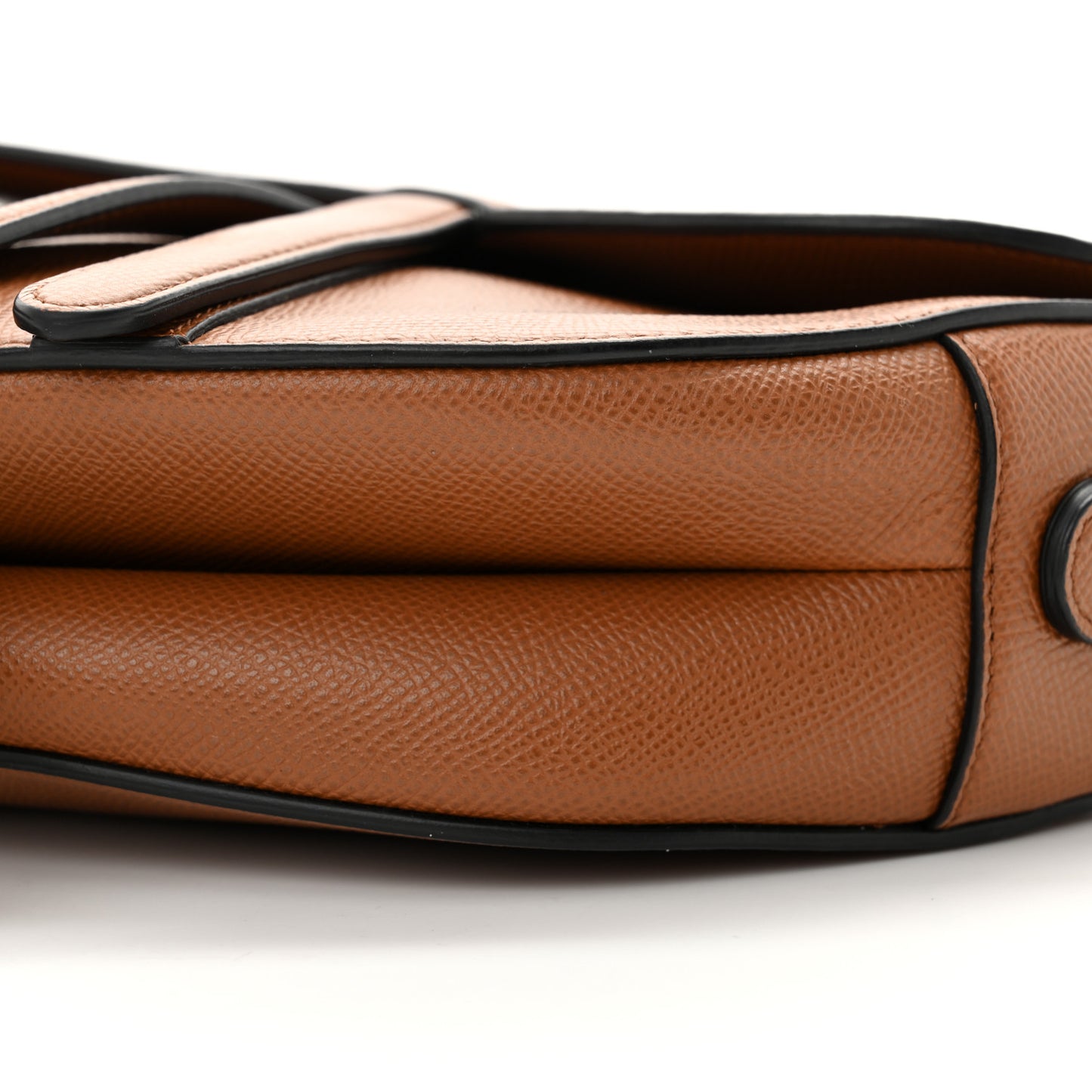 Grained Calfskin Saddle Bag Camello