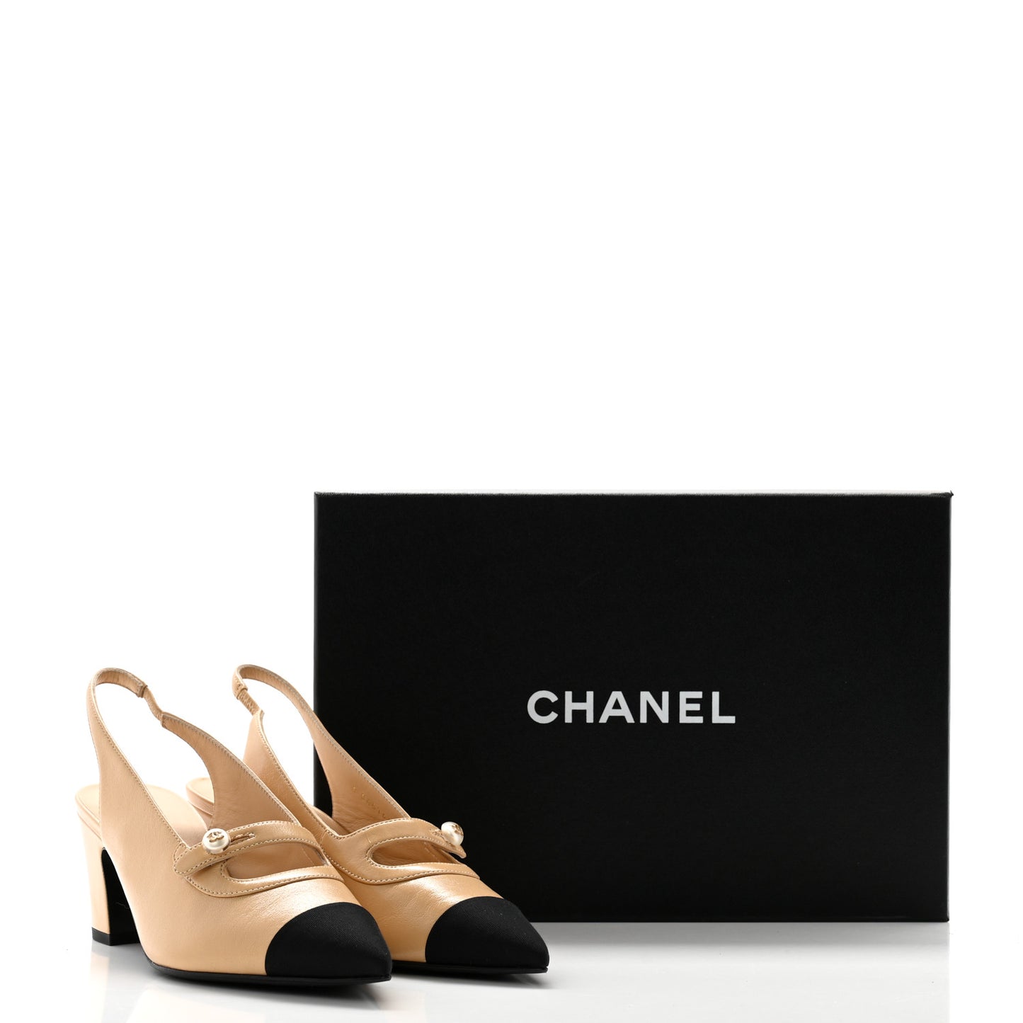 Shiny Lambskin Grosgrain Pointed Toe CC Slingback Pumps 37 Beige Black