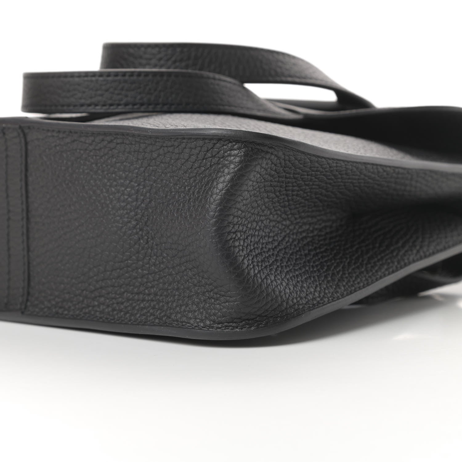 Hermes Taurillon Clemence Halzan 25 Black 12 of 13