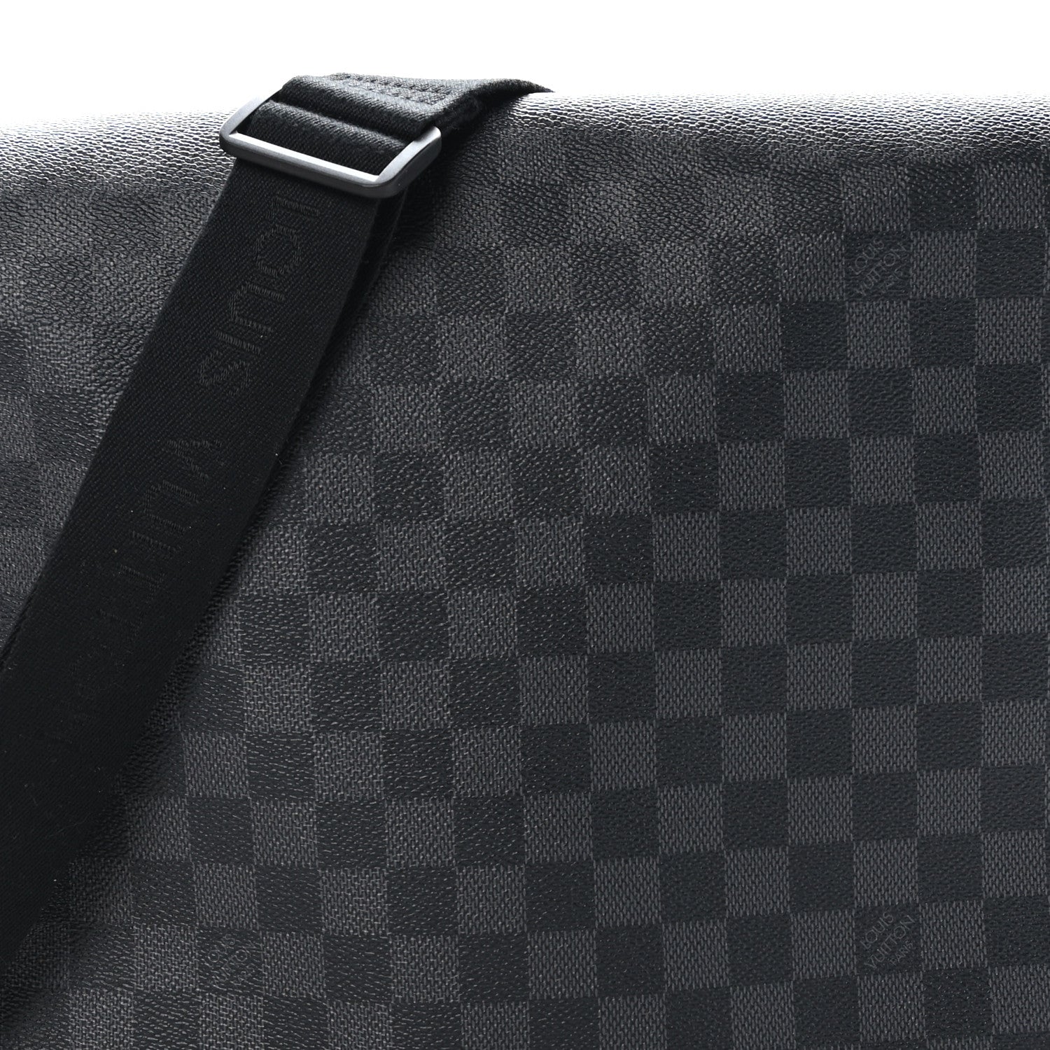 Louis Vuitton Damier Graphite Daniel GM 7 of 10
