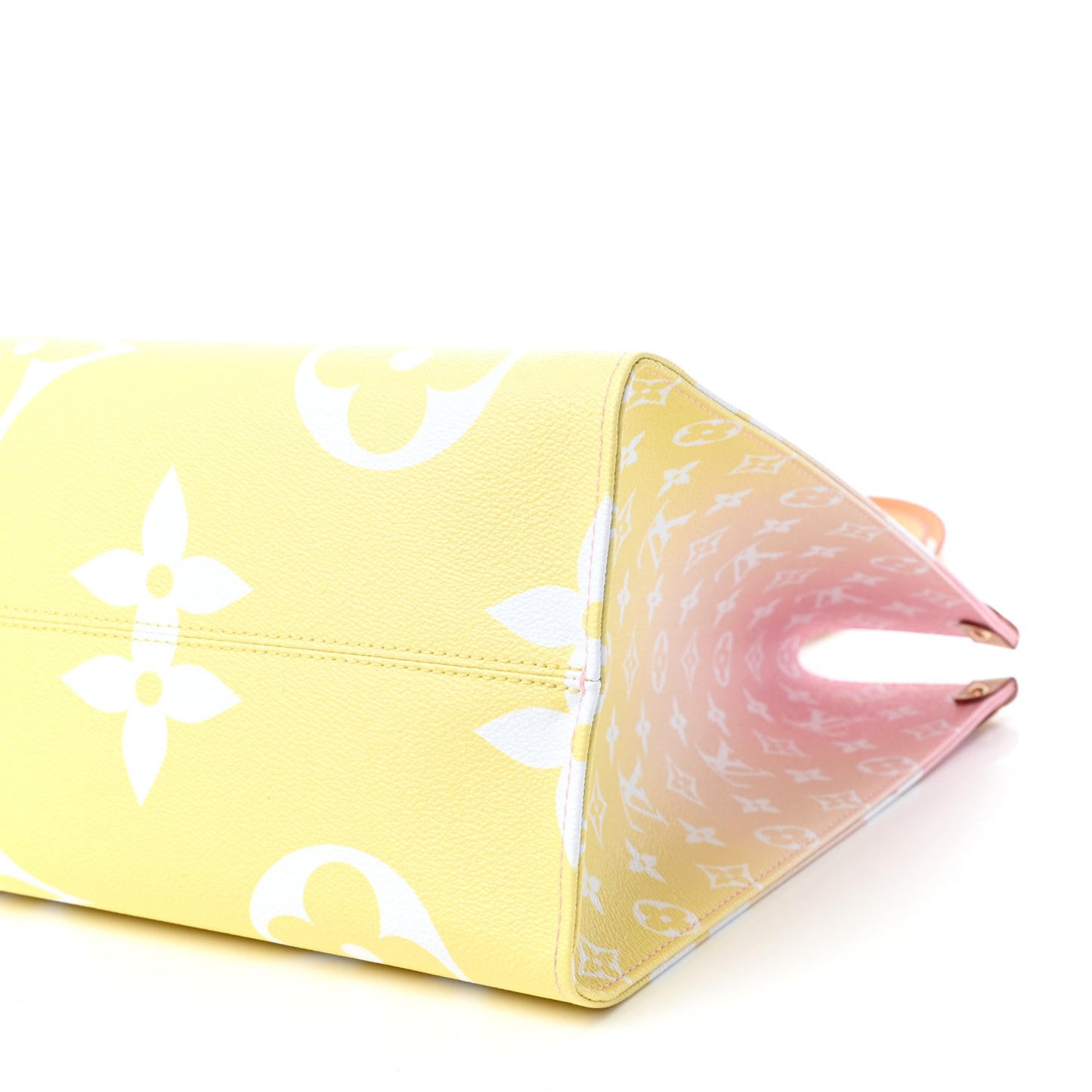 Monogram Giant By The Pool Onthego GM Light Pink