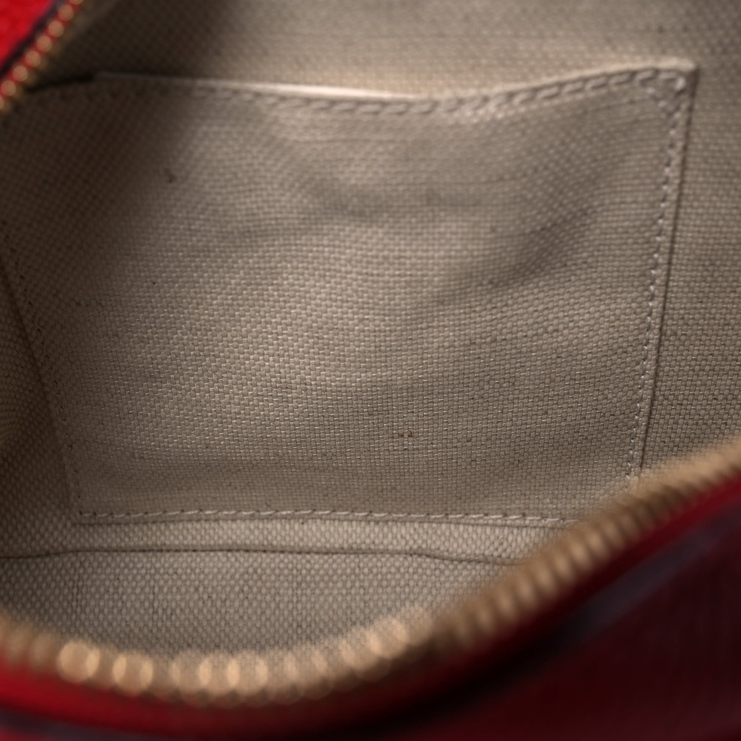 Pebbled Calfskin Small Soho Disco Bag Tabasco Red