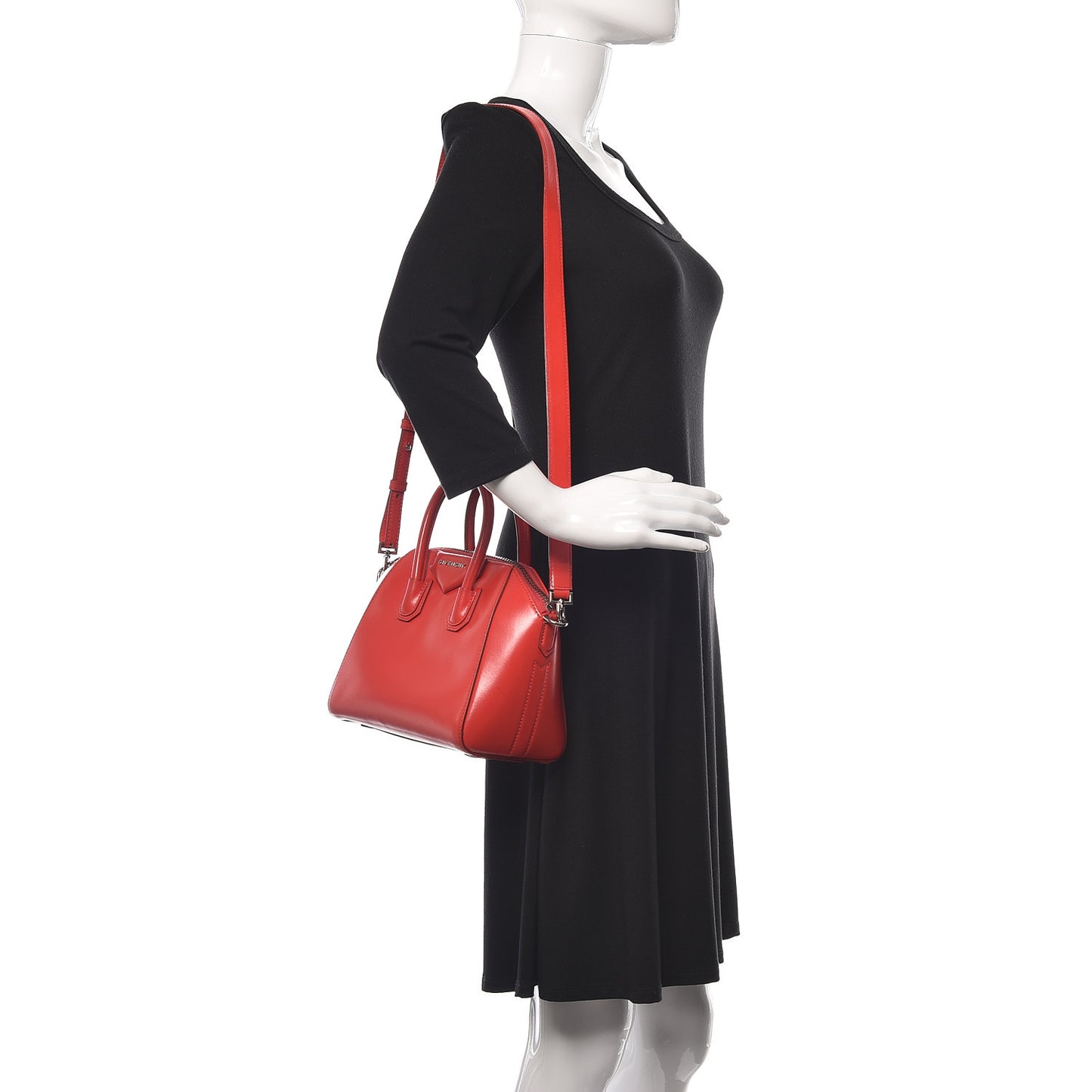 Shiny Lord Calfskin Mini Antigona Red