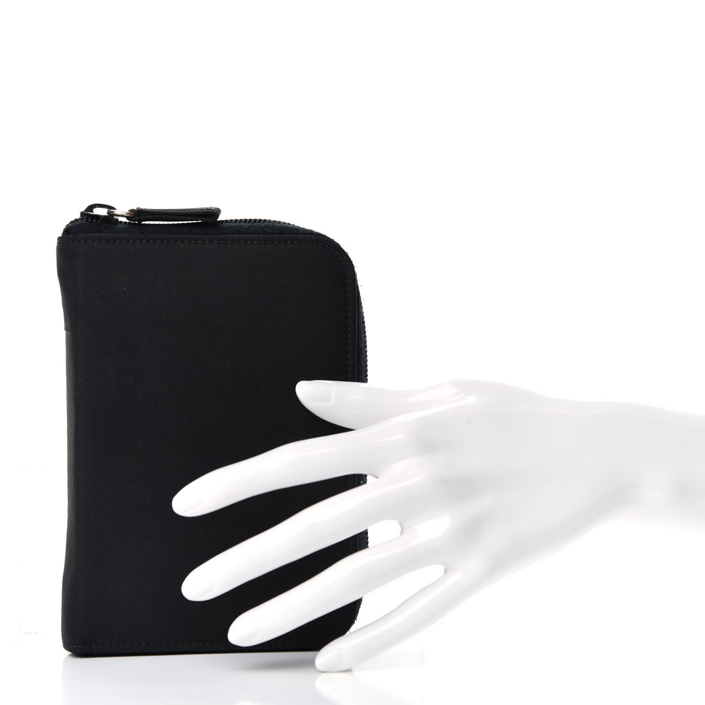 Tessuto Nylon Zip Around Agenda Holder Black