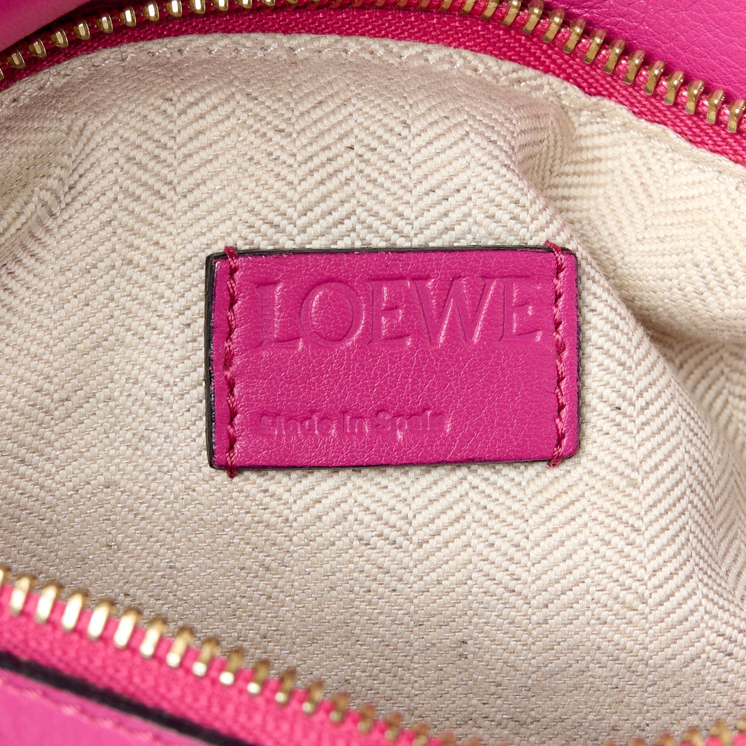 Loewe Calfskin Medium Puzzle Bag Fuchsia 6 of 11