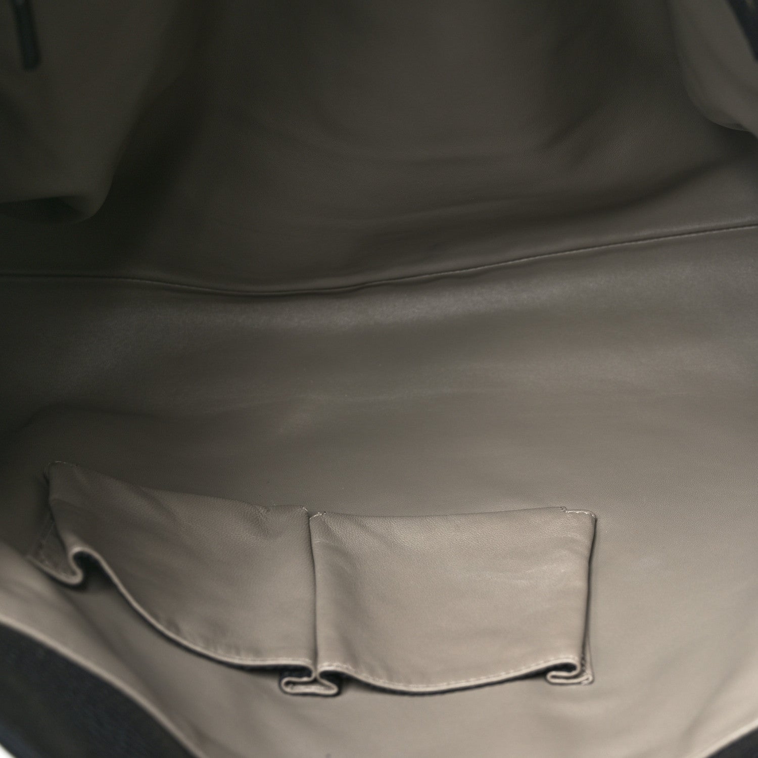 Gucci Pebbled Calfskin Lady Tassel Top Handle Bag Black 5 of 10