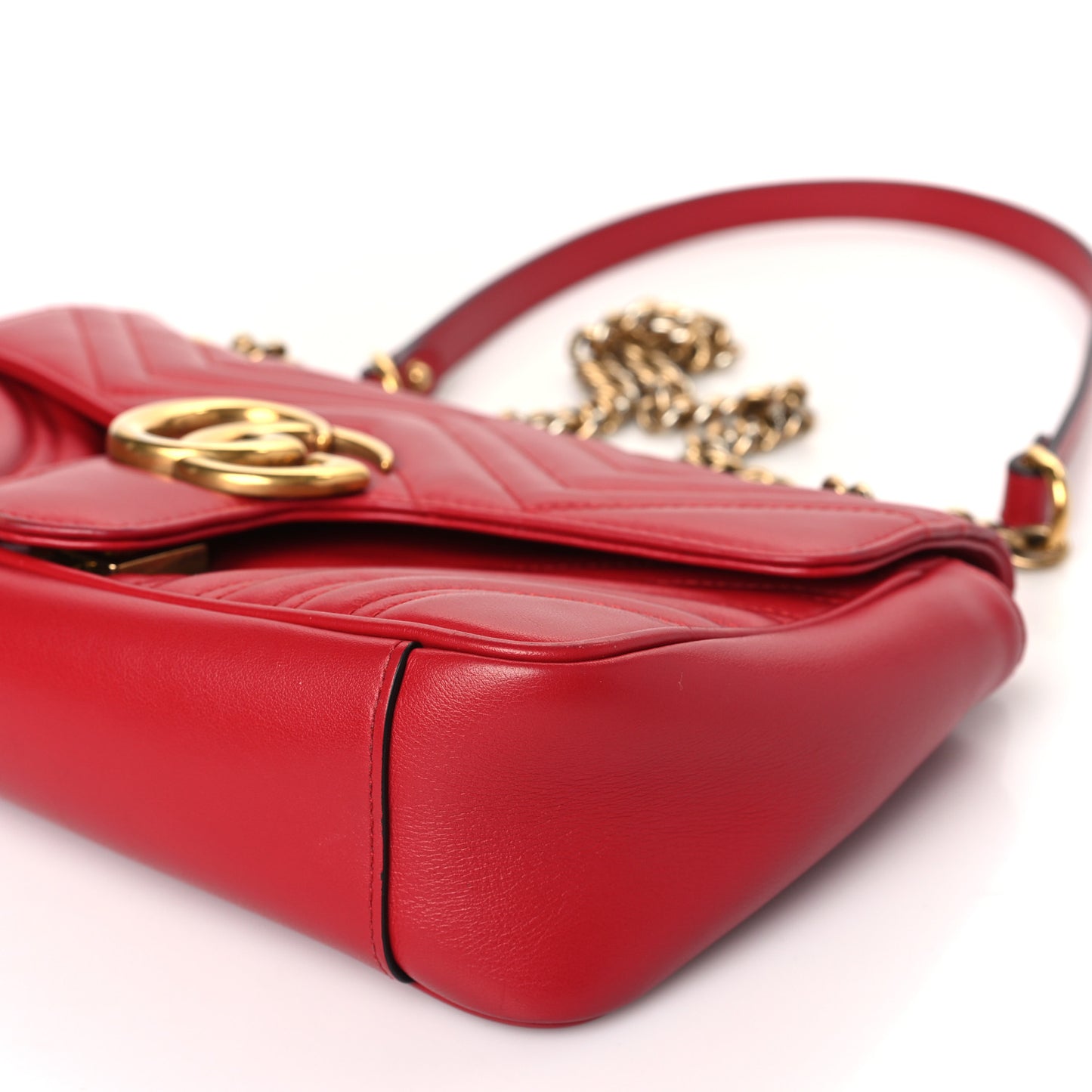 Calfskin Matelasse Small GG Marmont Shoulder Bag Hibiscus Red