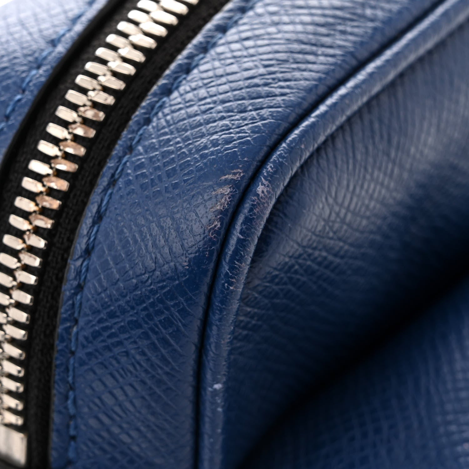 Louis Vuitton Taiga Outdoor Bumbag Cobalt 13 of 13