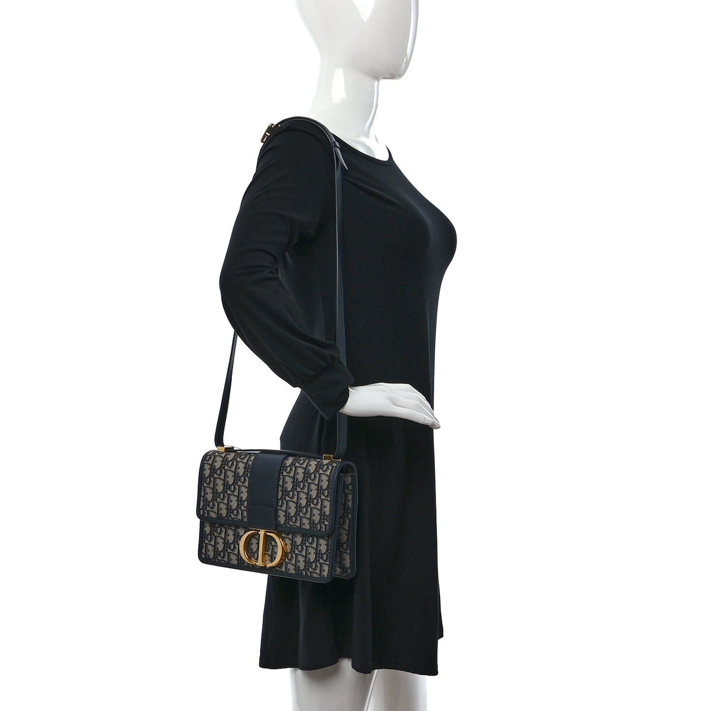 Oblique 30 Montaigne Flap Bag Blue