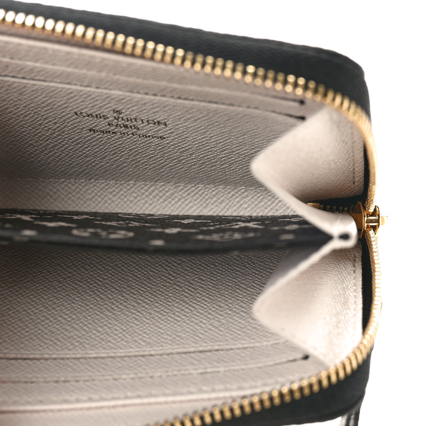 LOUIS VUITTON Monogram Giant Crafty Zippy Coin Purse Creme Caramel