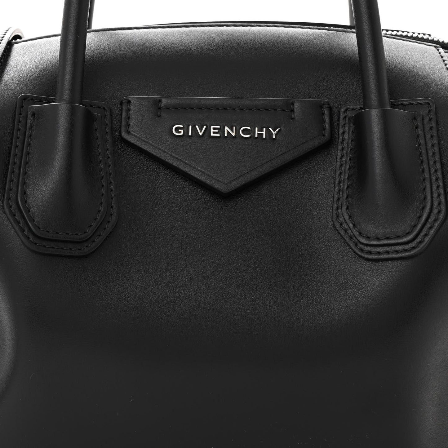 Smooth Calfskin Small Soft Antigona Black