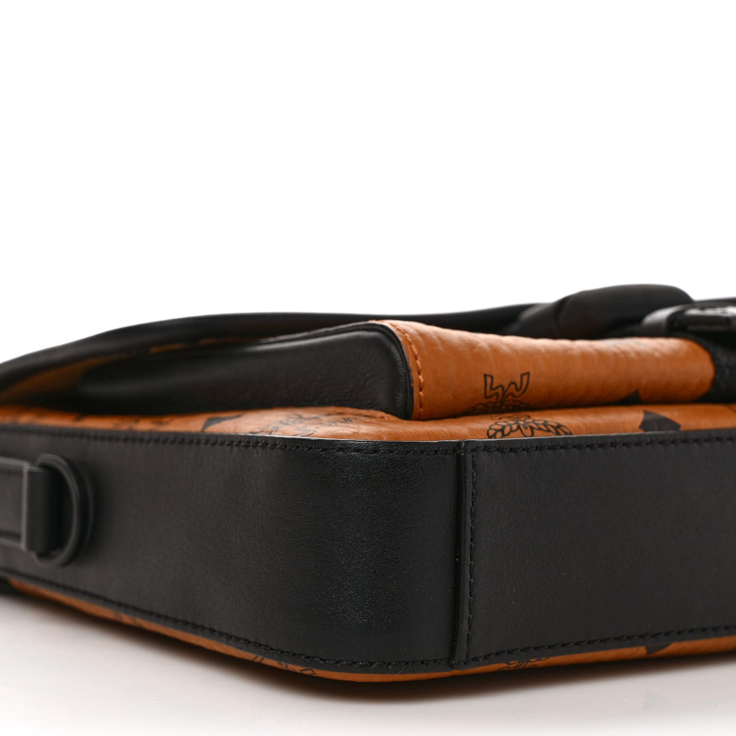 Visetos Small Klassik Messenger Bag Cognac Black