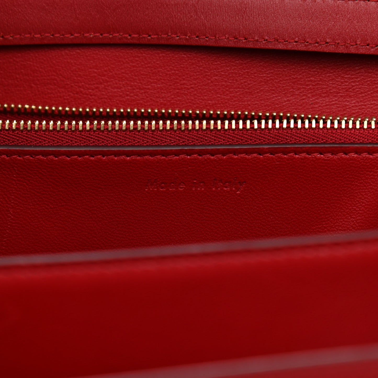 Box Calfskin Medium Classic Box Flap Bag Red