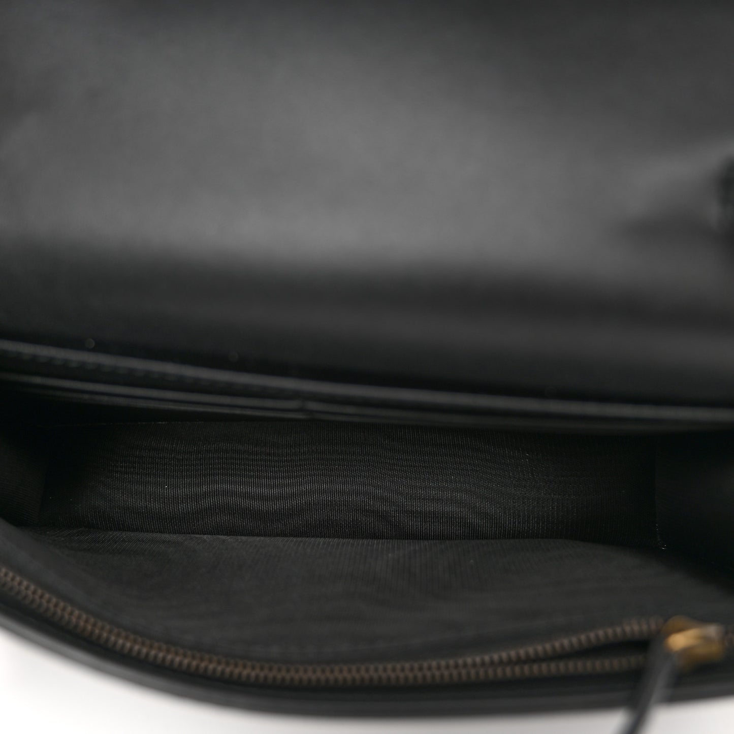 Calfskin Queen Margaret Chain Wallet Black