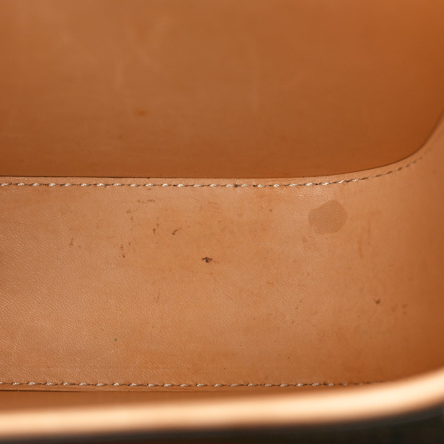 Olen Calfskin Small Lingot Crossbody natural tan