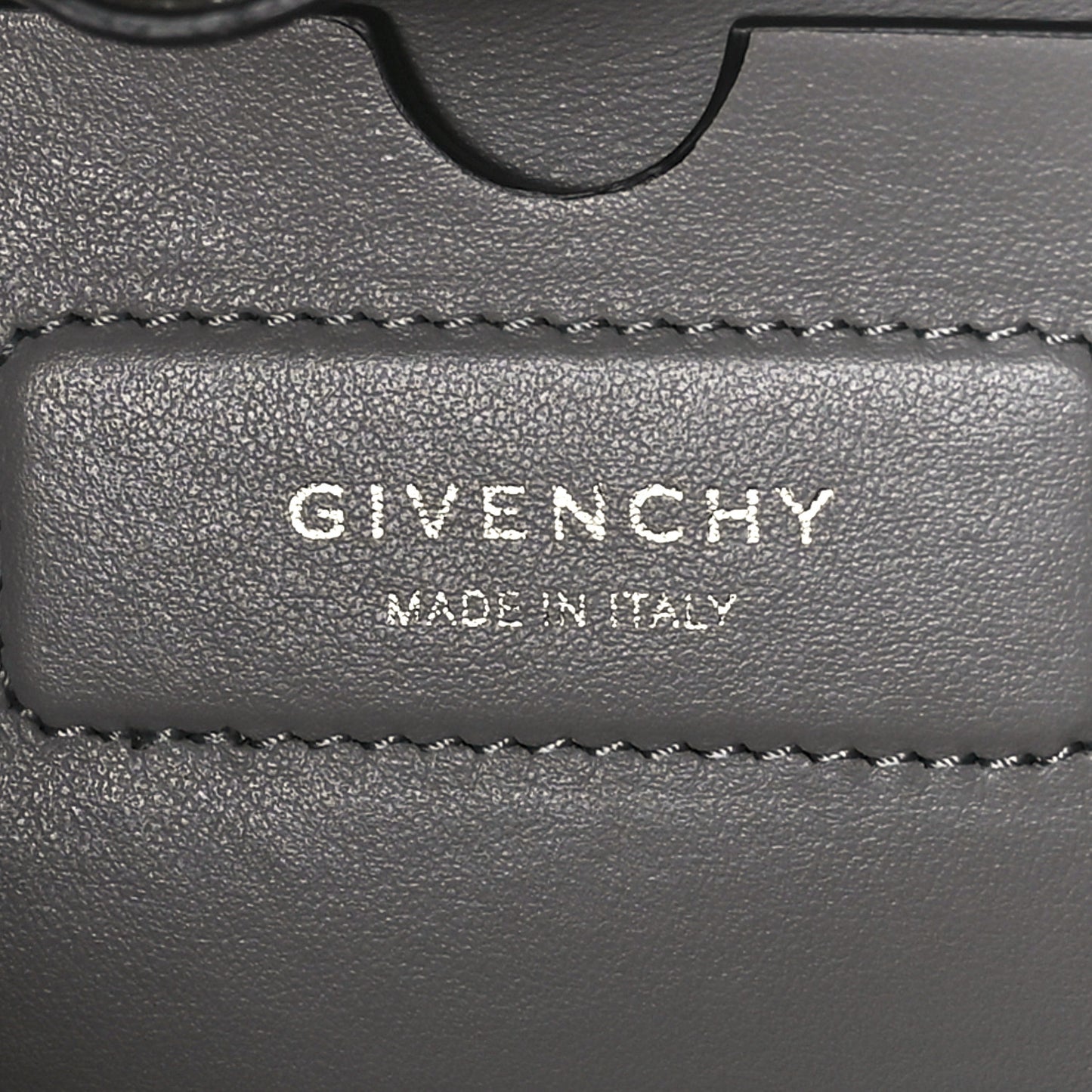 Calfskin Small Soft Antigona Pearl Grey