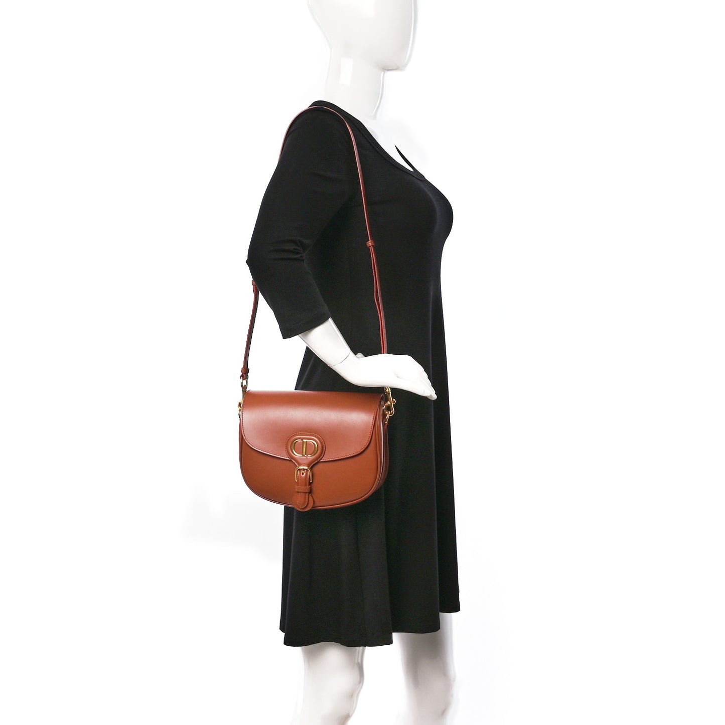 Box Calfskin Medium Bobby Flap Dark Tan