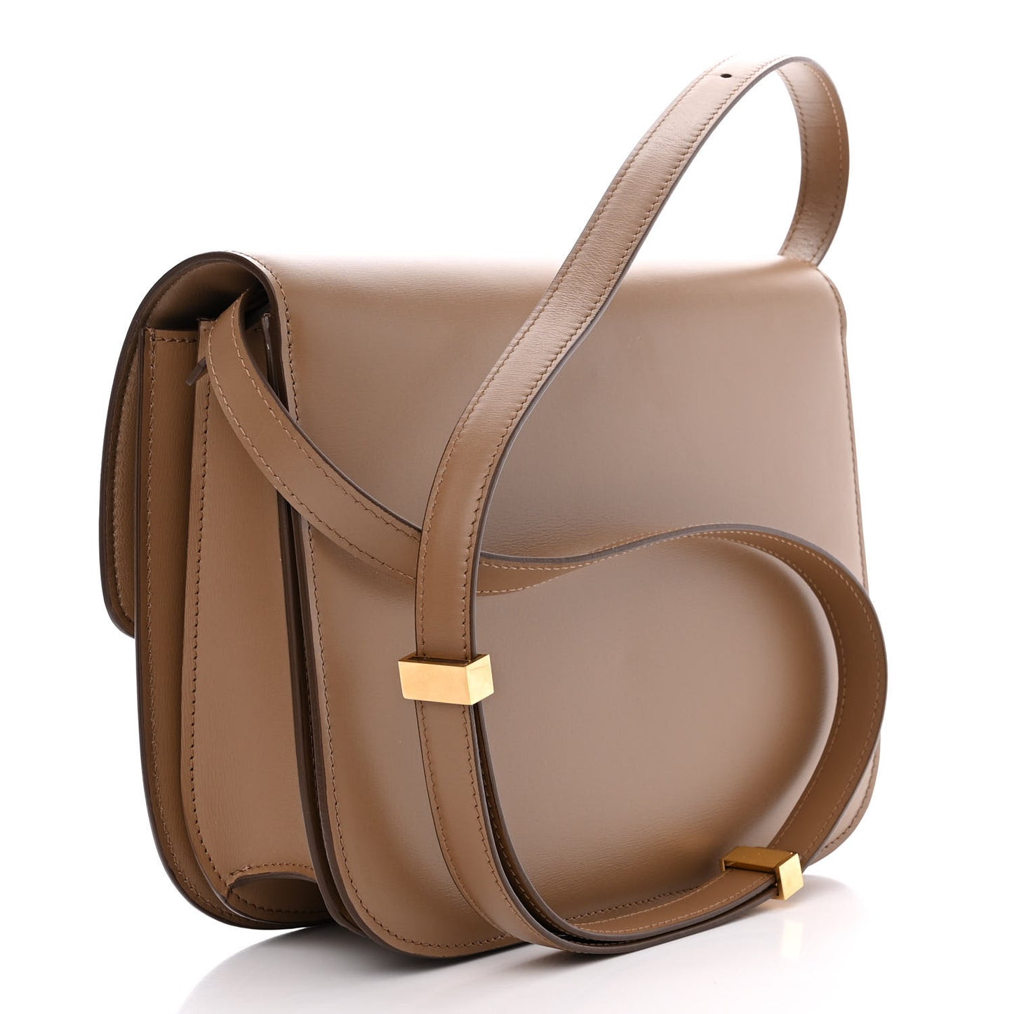 Smooth Calfskin Medium Classic Box Flap Bag Light Camel