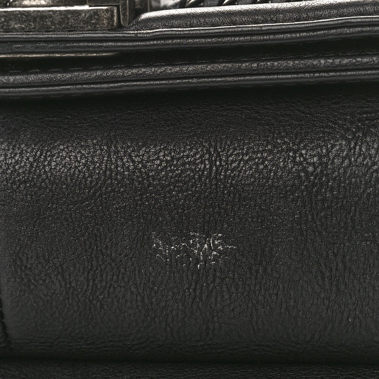 Goatskin Quilted New Medium Boy Handle Flap Black Black