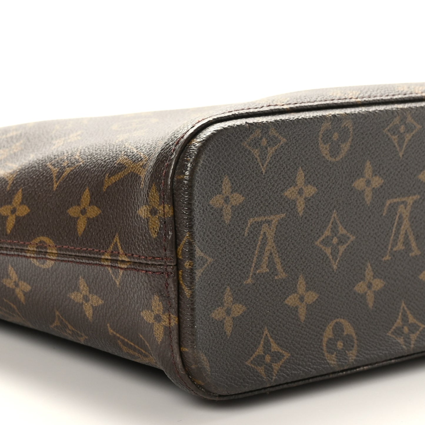 Monogram Luco