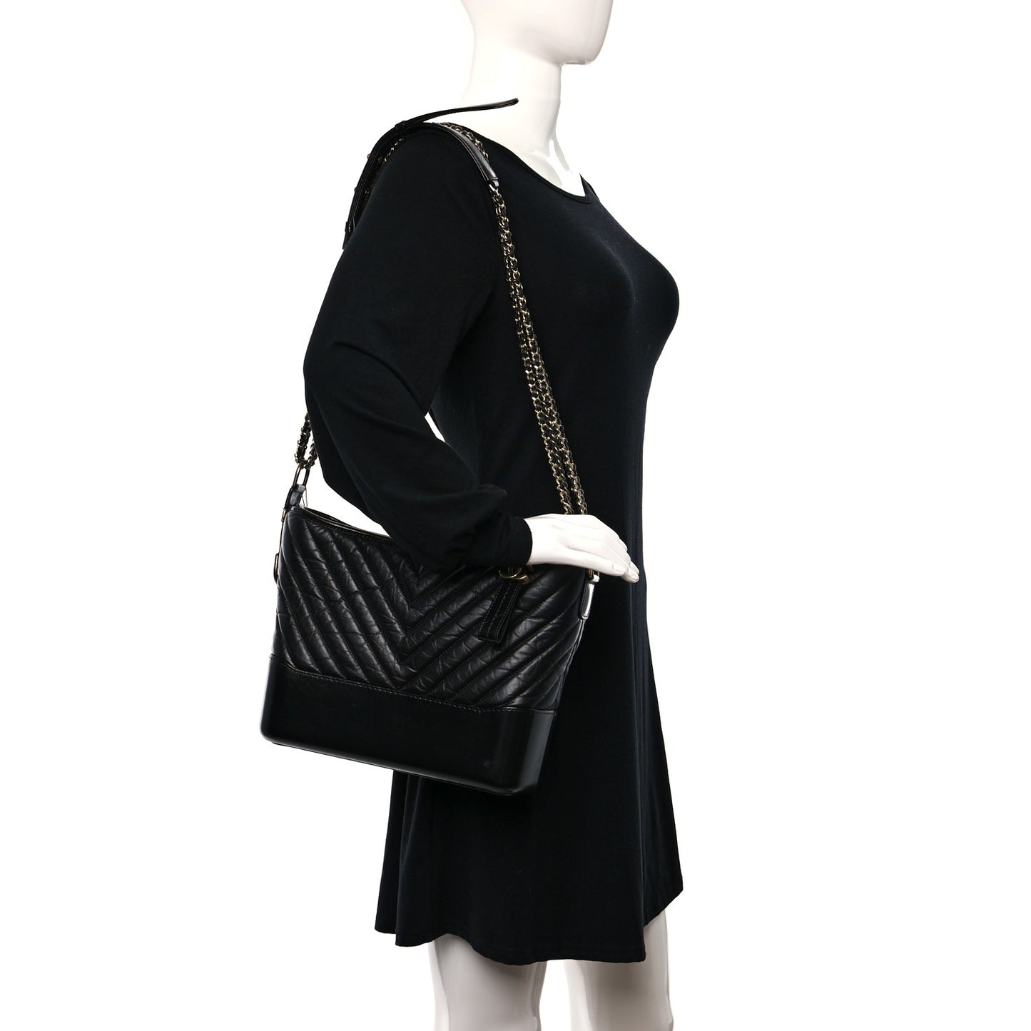 Aged Calfskin Chevron Quilted Medium Gabrielle Hobo Black