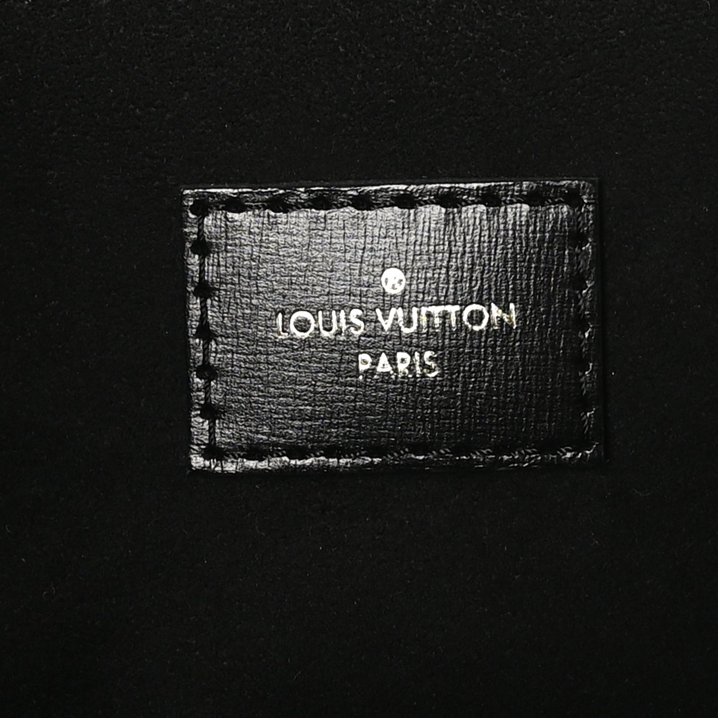Reverse Monogram Pochette Metis