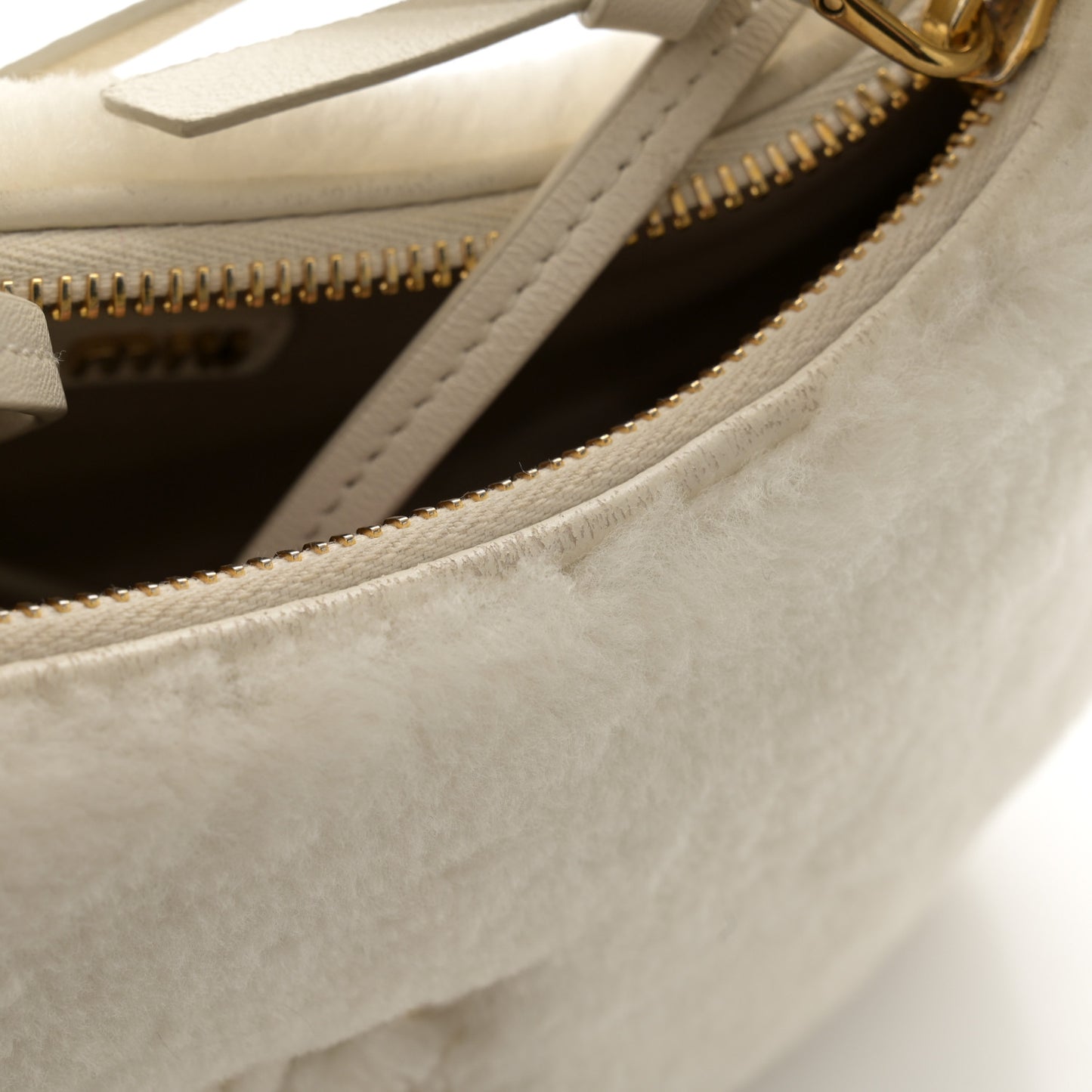 Montone Shearling Small Wander Hobo White