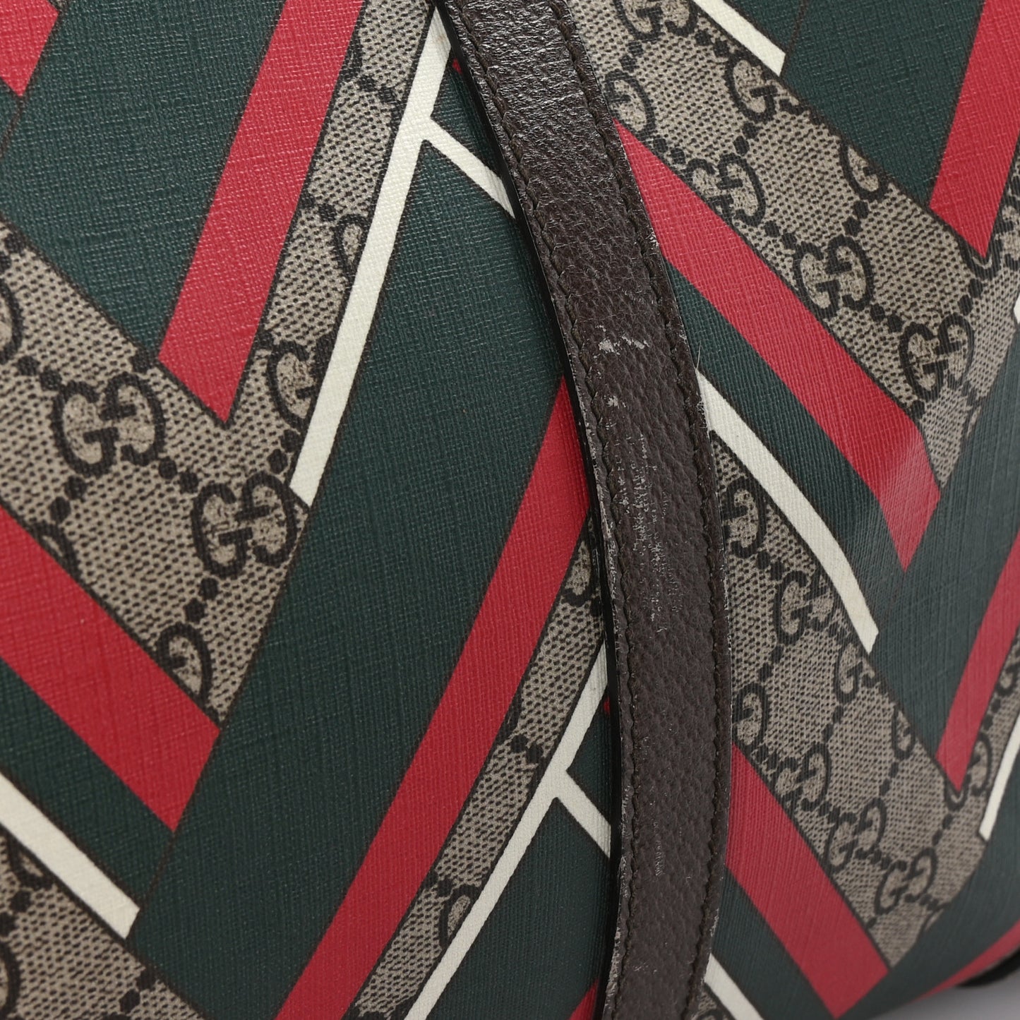 GG Supreme Monogram Chevron Web Medium Duffle Beige Green Red New Acero