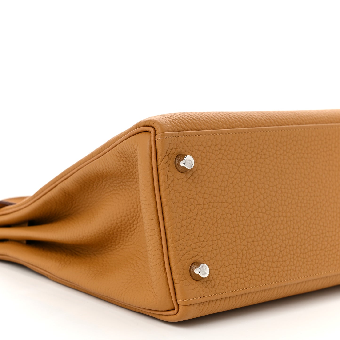 Taurillon Clemence Kelly Retourne 28 Sesame