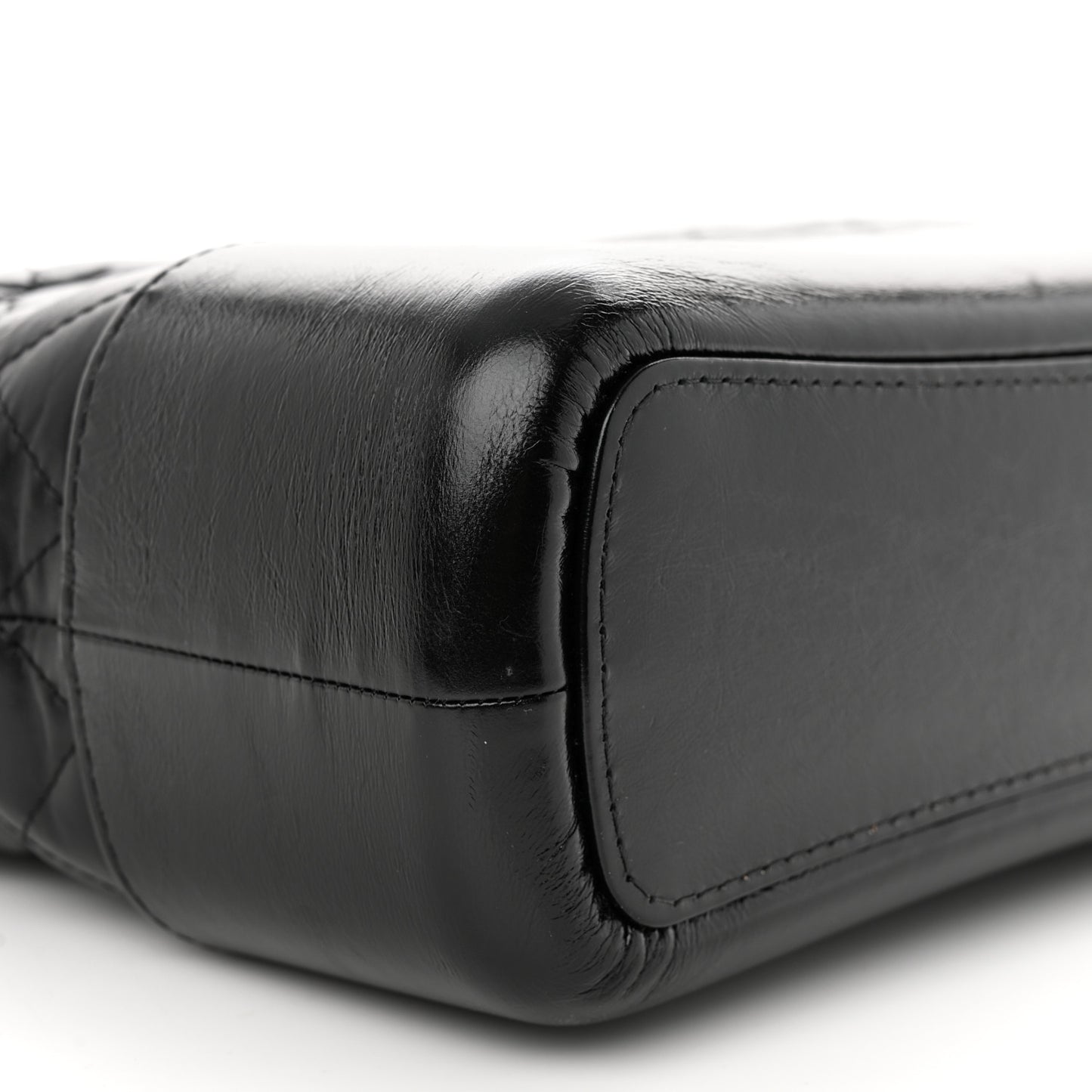 Aged Calfskin Quilted Medium Gabrielle Hobo Black