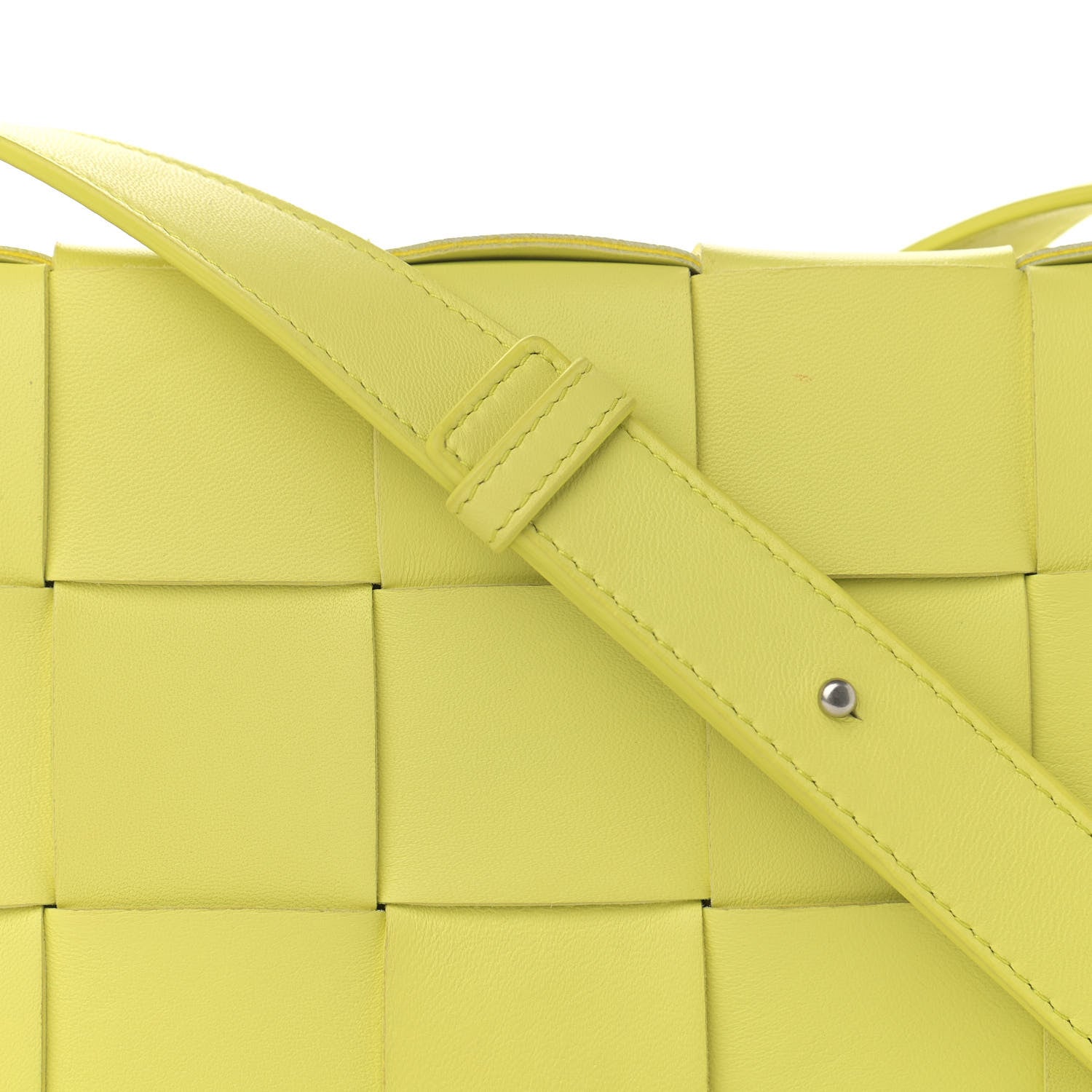 Bottega Veneta Nappa Maxi Intreccio Cassette Bag Seagrass 8 of 12