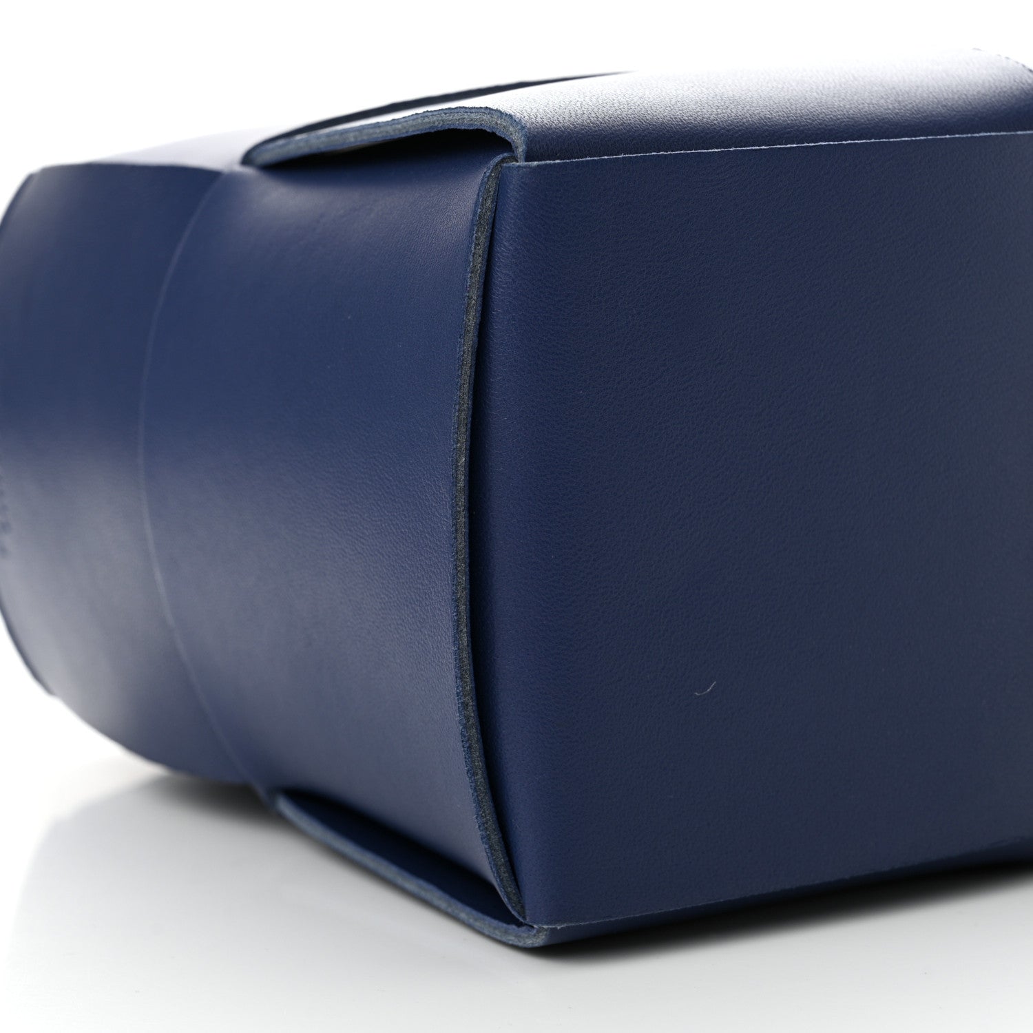 Bottega Veneta Smooth Calfskin Intrecciato Small Arco Tote Cruise 9 of 14