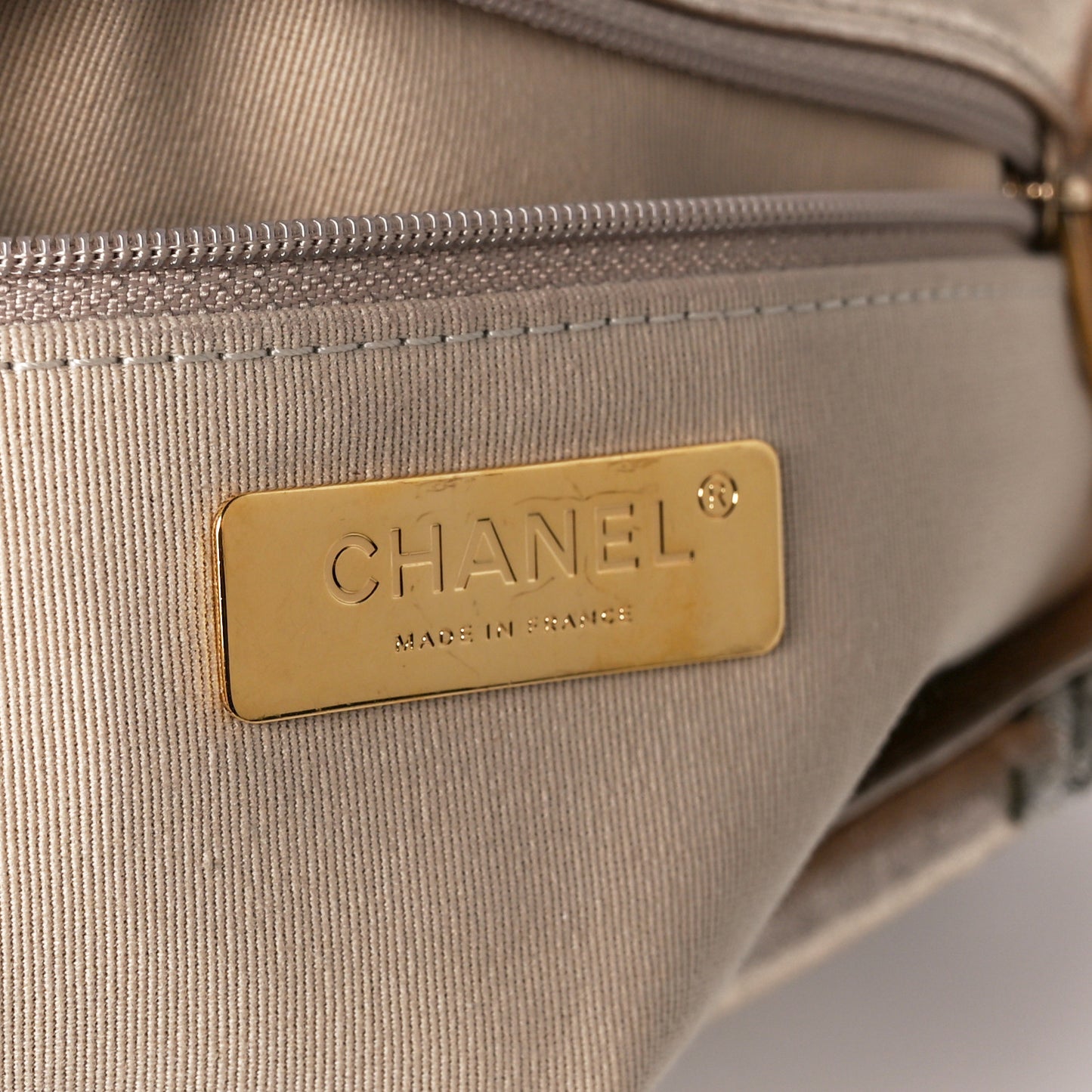 Metallic Calfskin Crochet Medium Chanel 19 Flap Gold