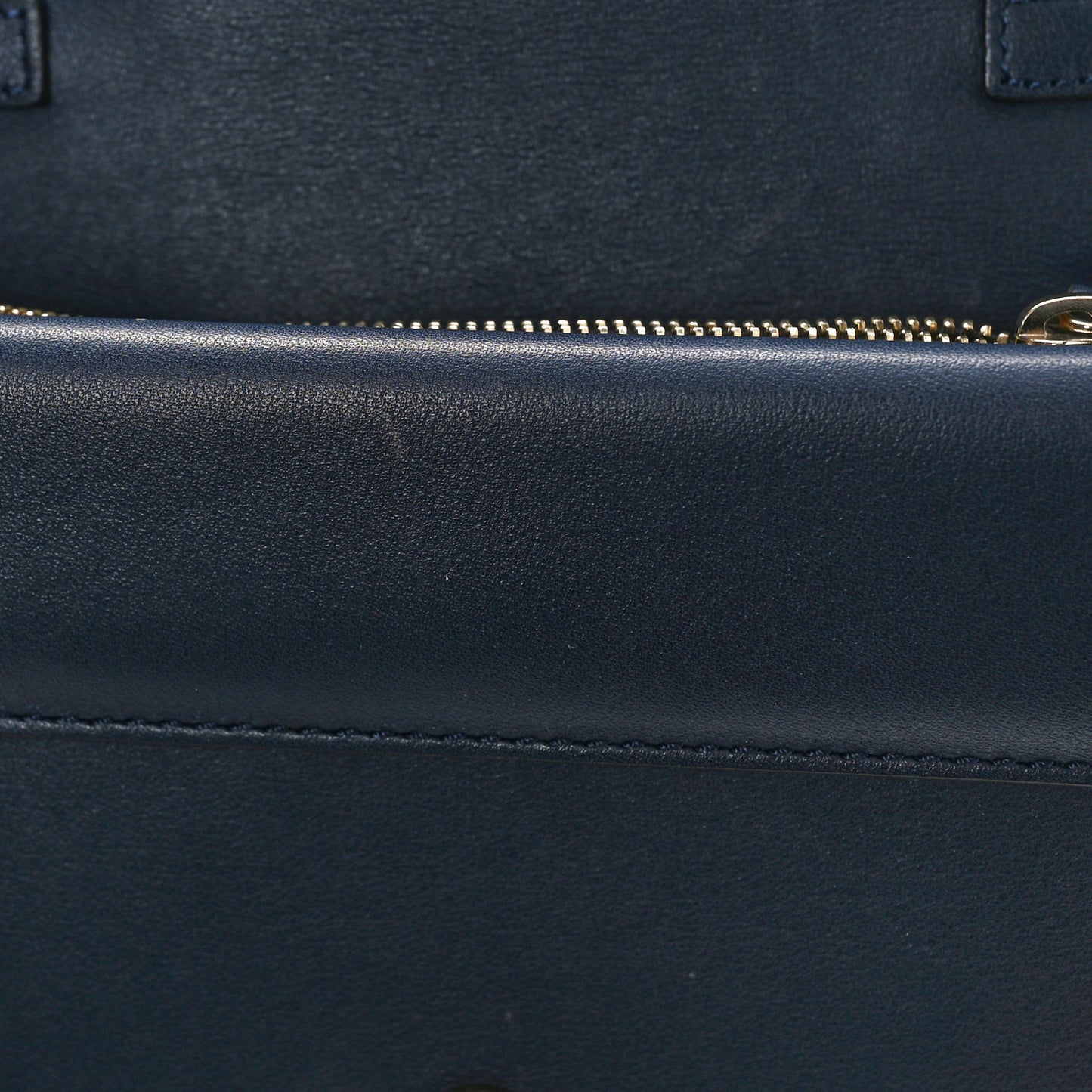 Calfskin Rockstud Wallet on Chain Marine