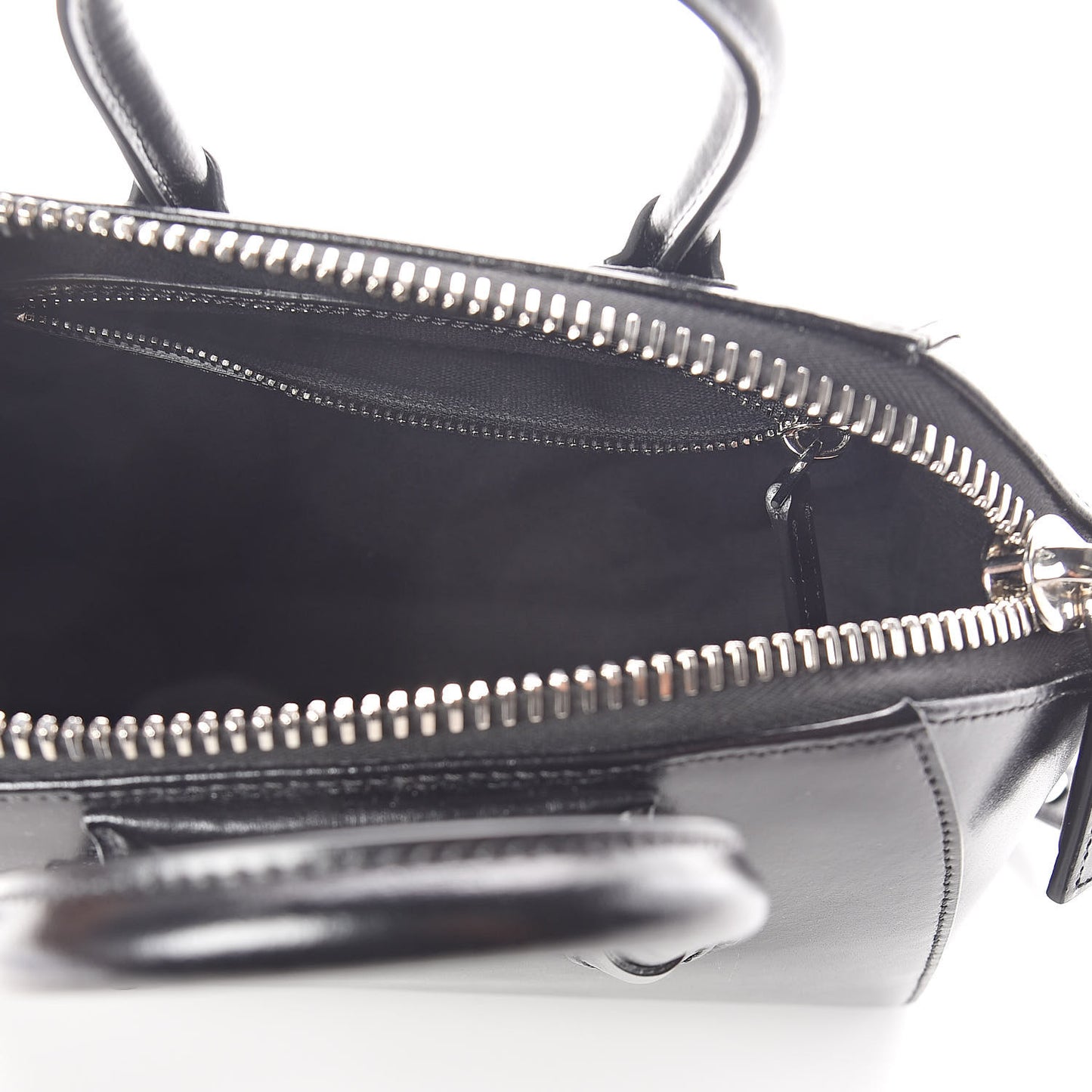 Shiny Lord Calfskin Mini Antigona Black